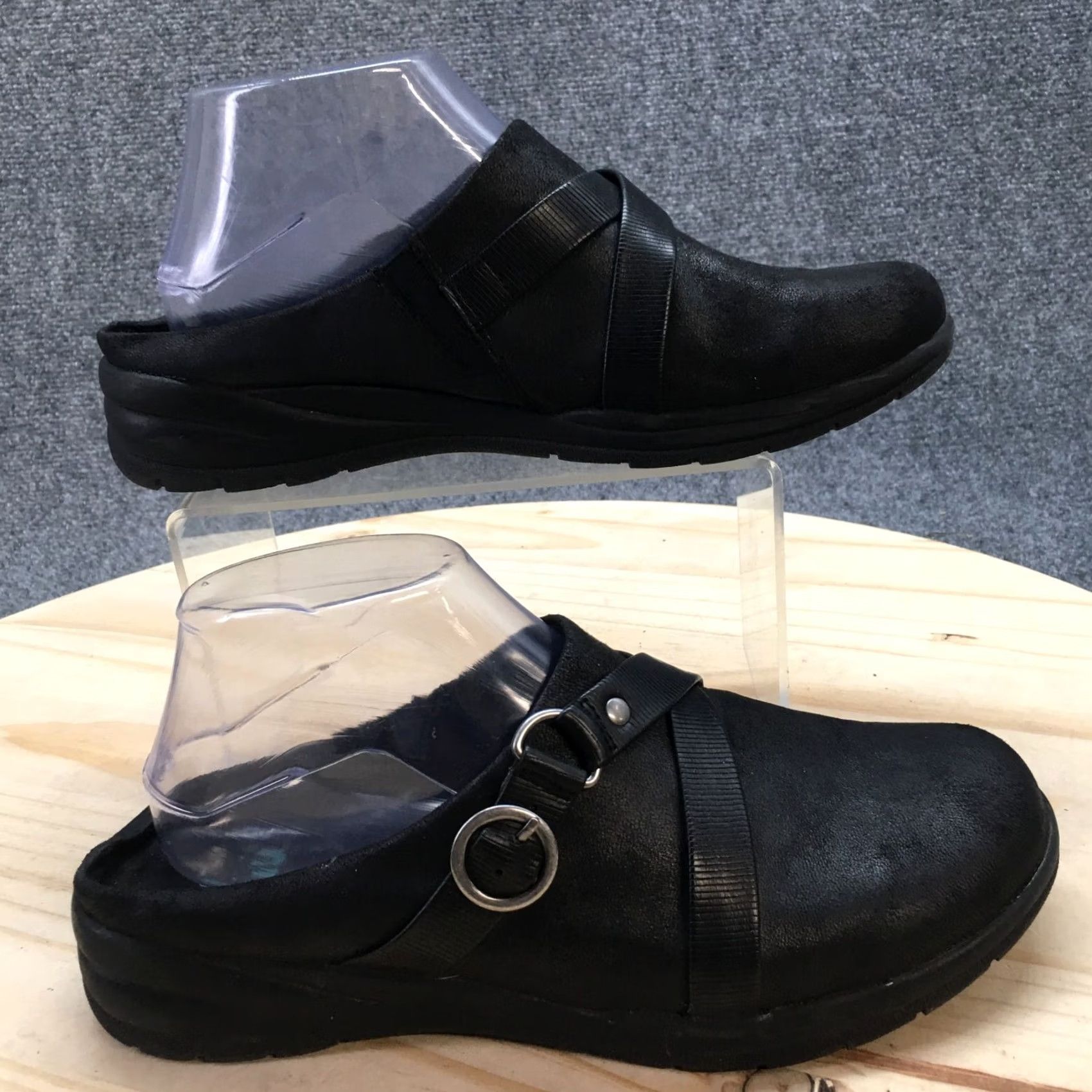 CLOSED Yuu Shoes Womens 8 Edaline Clogs Black Faux Leather Closed Toe Casual Low Top M Width Size M / US 6-8 / IT 42-44 - 2 Thumbnail