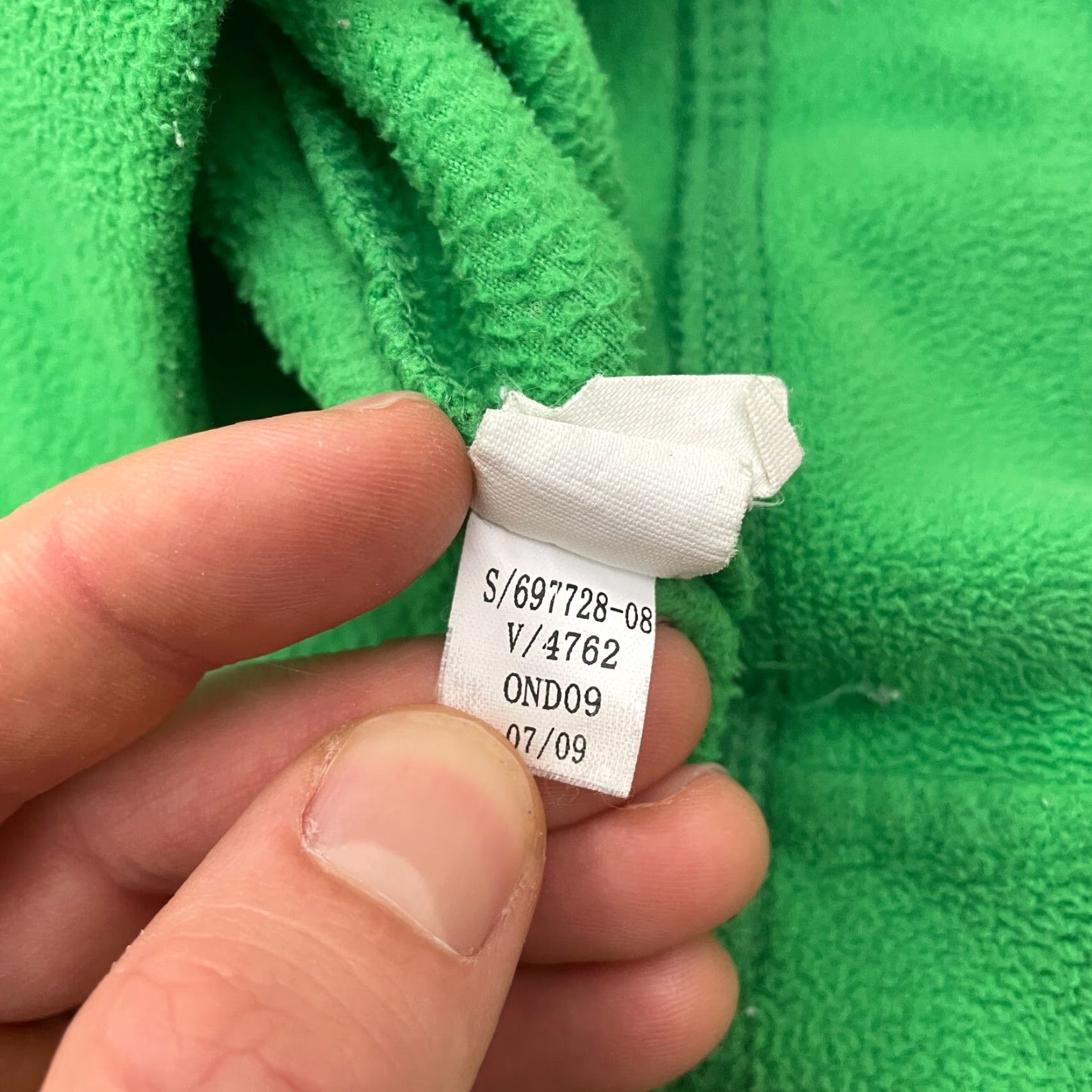 Old Navy Old Navy Sweatshirt Mens XL Apple Green V-Neck Fleece Pullover Casual Outdoor Size US XL / EU 56 / 4 - 7 Thumbnail