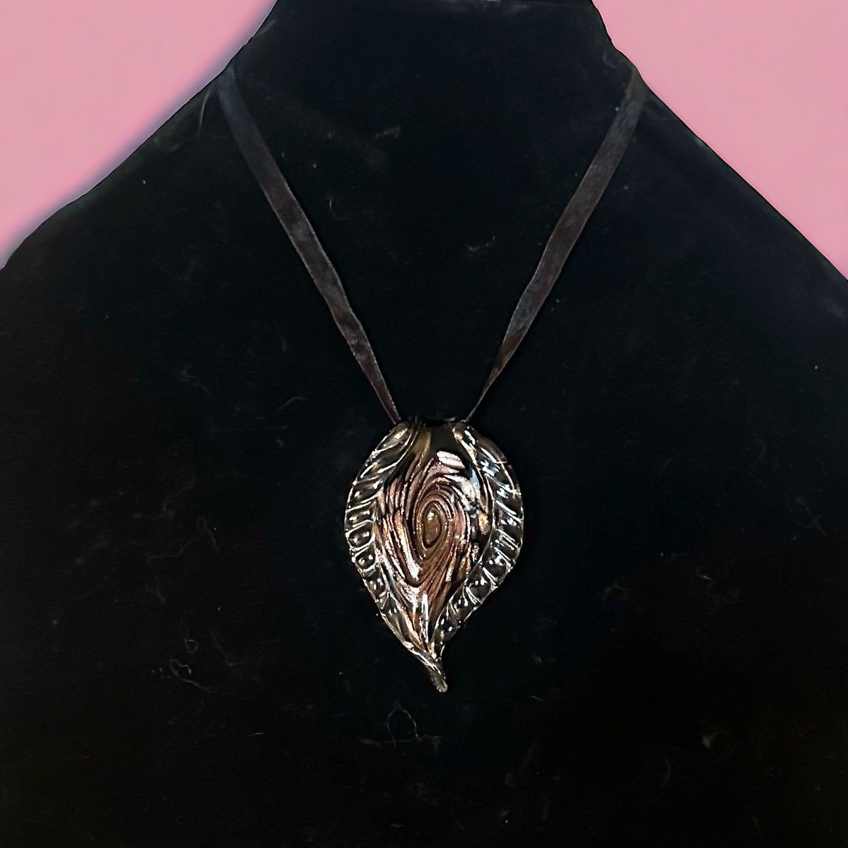Other Murano glass leaf pendant ribbon necklace Size ONE SIZE - 1 Thumbnail