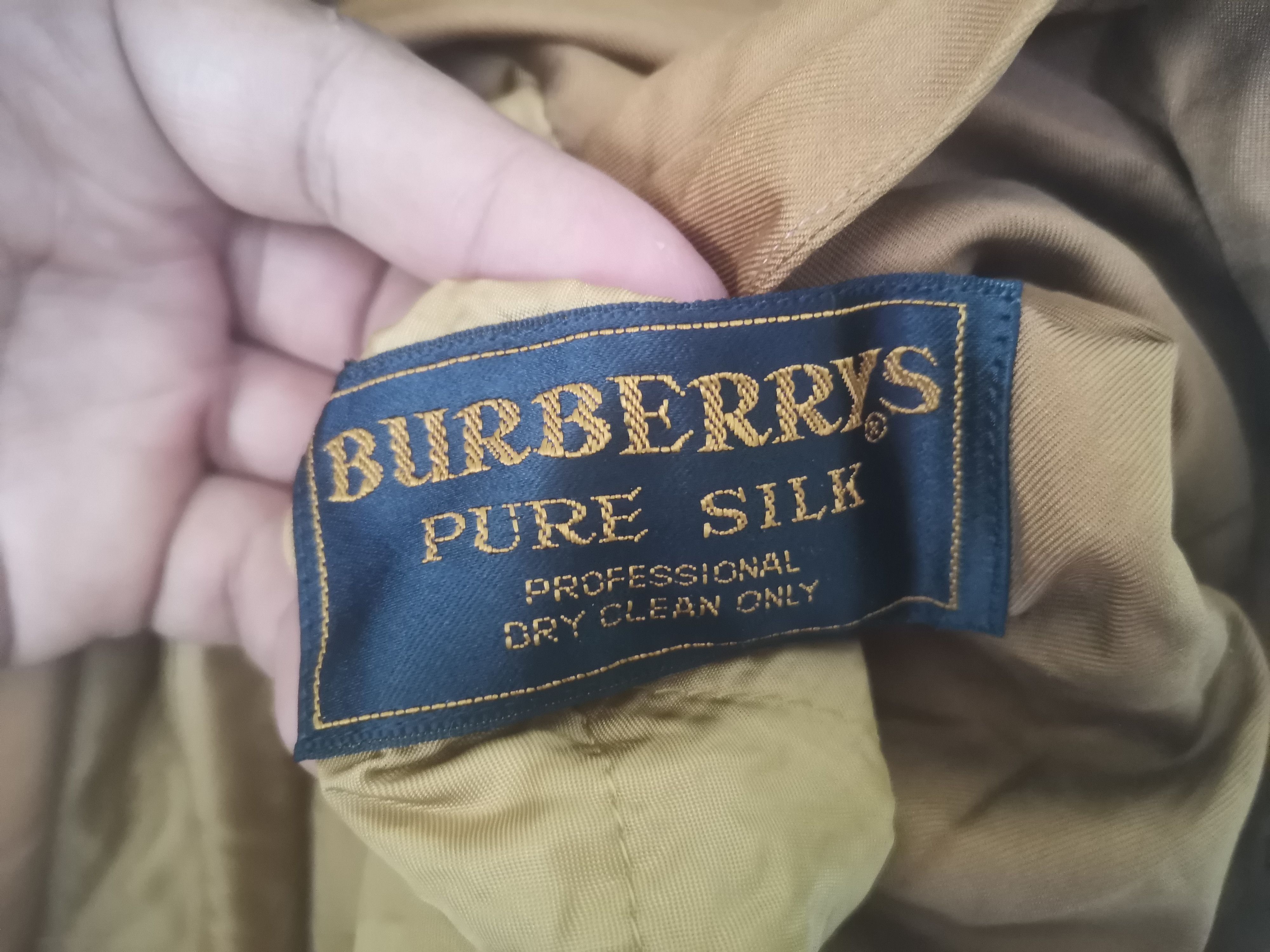Burberry × Vintage Rare vintage Burberry's parkas/jacket 100%silk Size US L / EU 52-54 / 3 - 6 Thumbnail