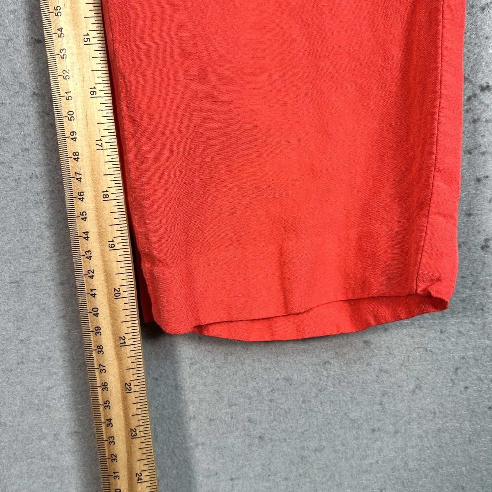 Banana Republic VINTAGE Banana Republic Logan Capri Pants Womens 0P Red Linen Blend Size 25" / US 0 / IT 36 - 5 Thumbnail