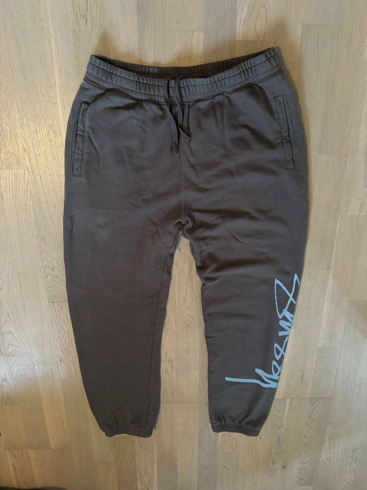 Stussy STUSSY joggers sz M STUDY PHOTOS FOR REAL TAPE MEASUREMENTS Size US 32 / EU 48 - 1 Thumbnail