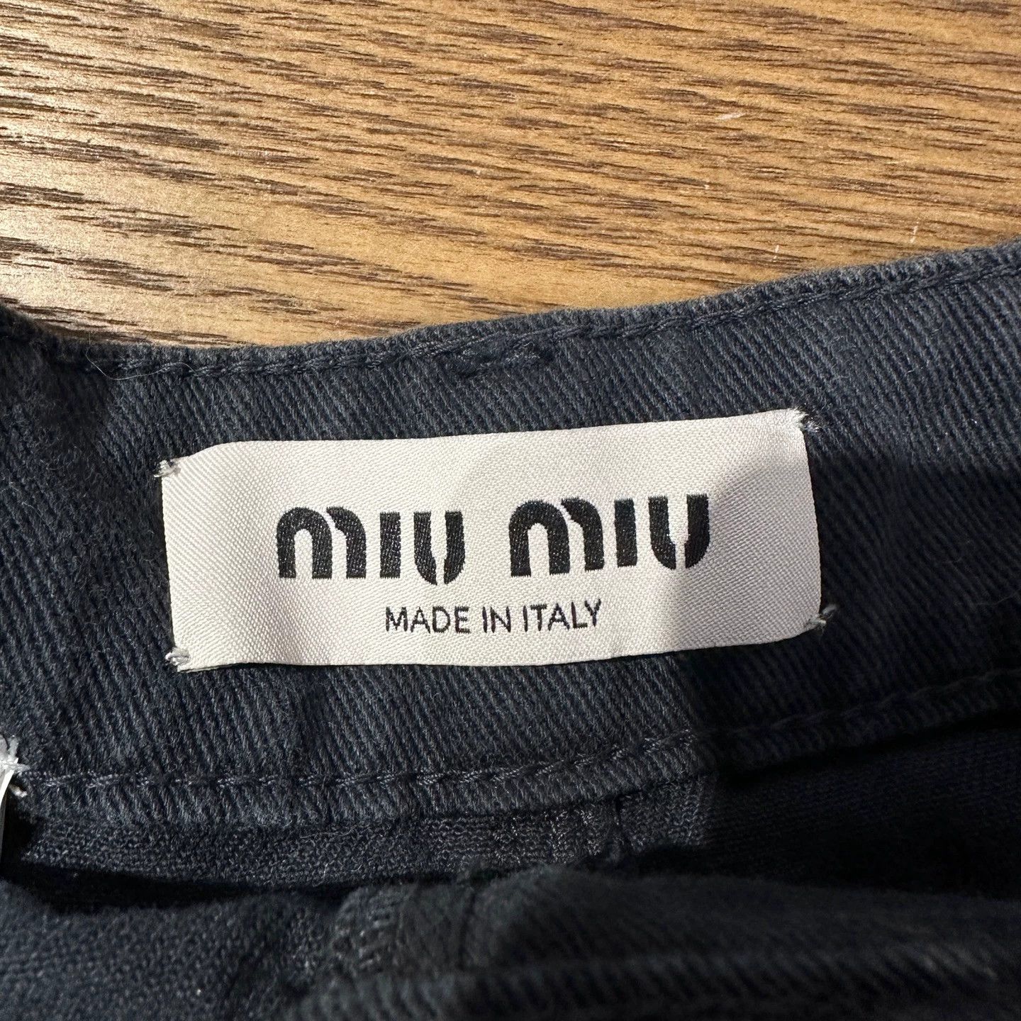 Miu Miu MIU MIU may712 logo denim shorts 38 Size 26" / US 2 / IT 38 - 3 Thumbnail
