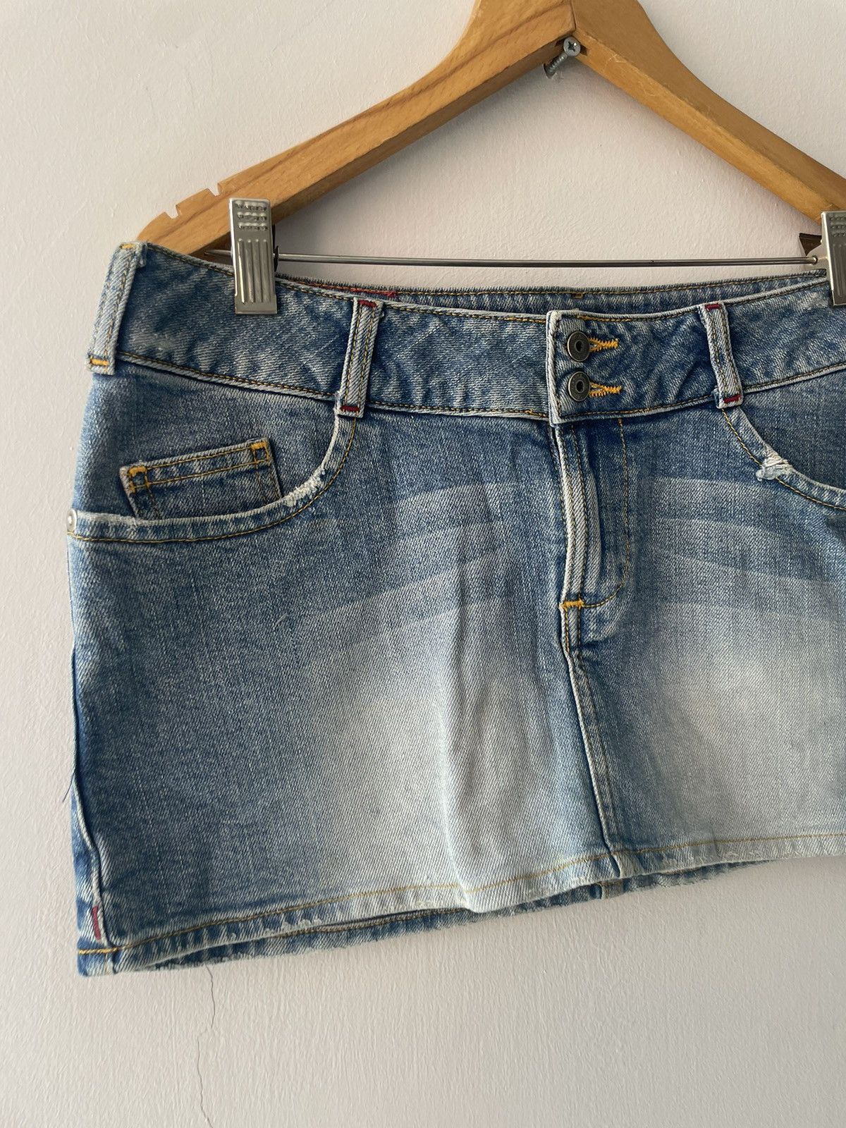 Vintage y2k Fiorucci skirt Size 27" / US 4 / IT 40 - 7 Thumbnail