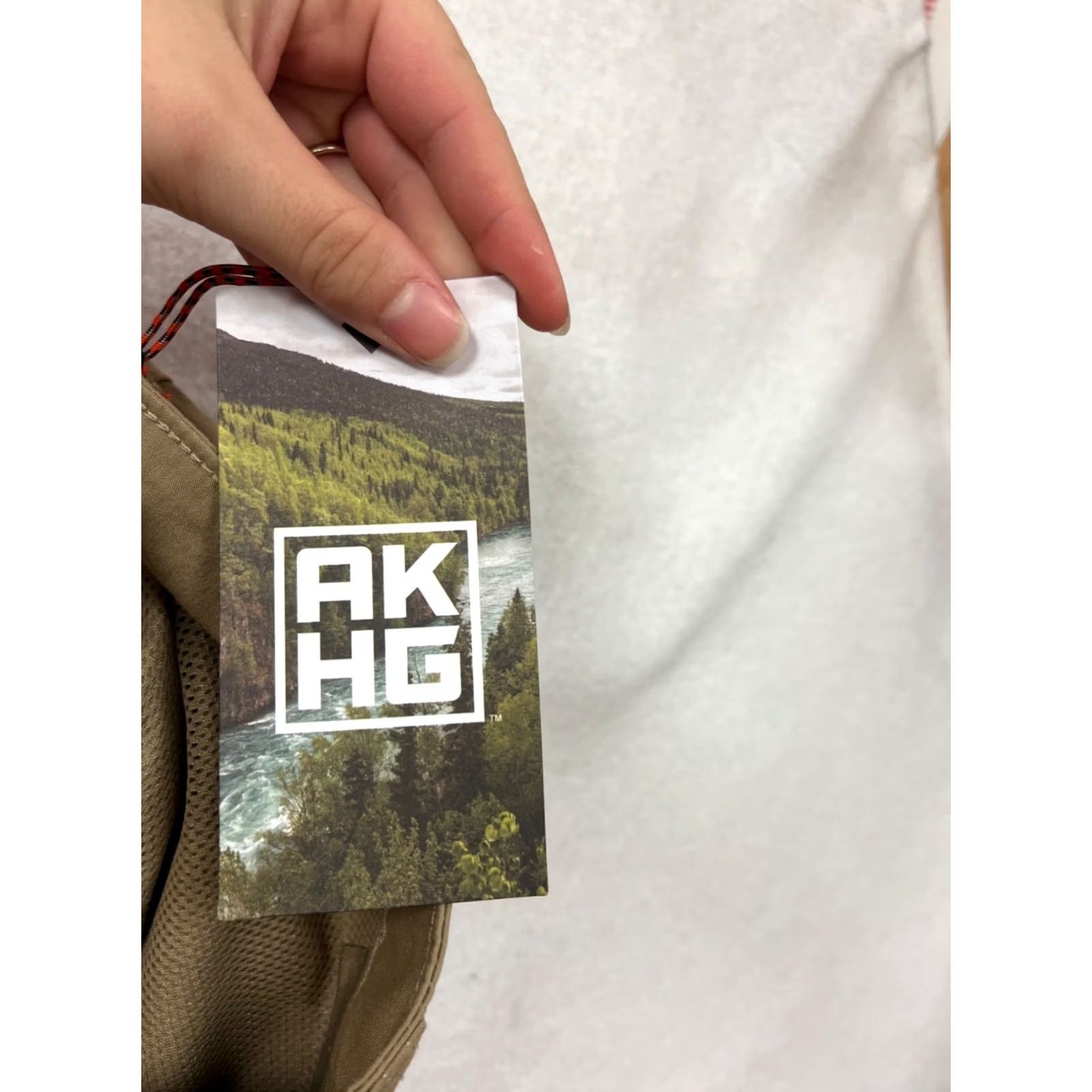 Vintage VINTAGE Alaskan Hardgear Cargo Shorts Tan 34 Unisex Adults 34 Inseam 10" Cotton Nylon Tan Cargo Pocket Mens Womens Size US 34 / EU 50 - 5 Thumbnail