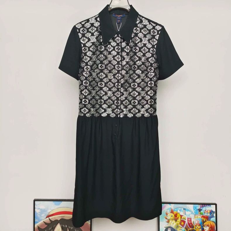 Louis Vuitton Louis Vuitton Printed Patchwork Polo Shirt Short Sleeve Dr Size XS / US 0-2 / IT 36-38 - 1 Thumbnail