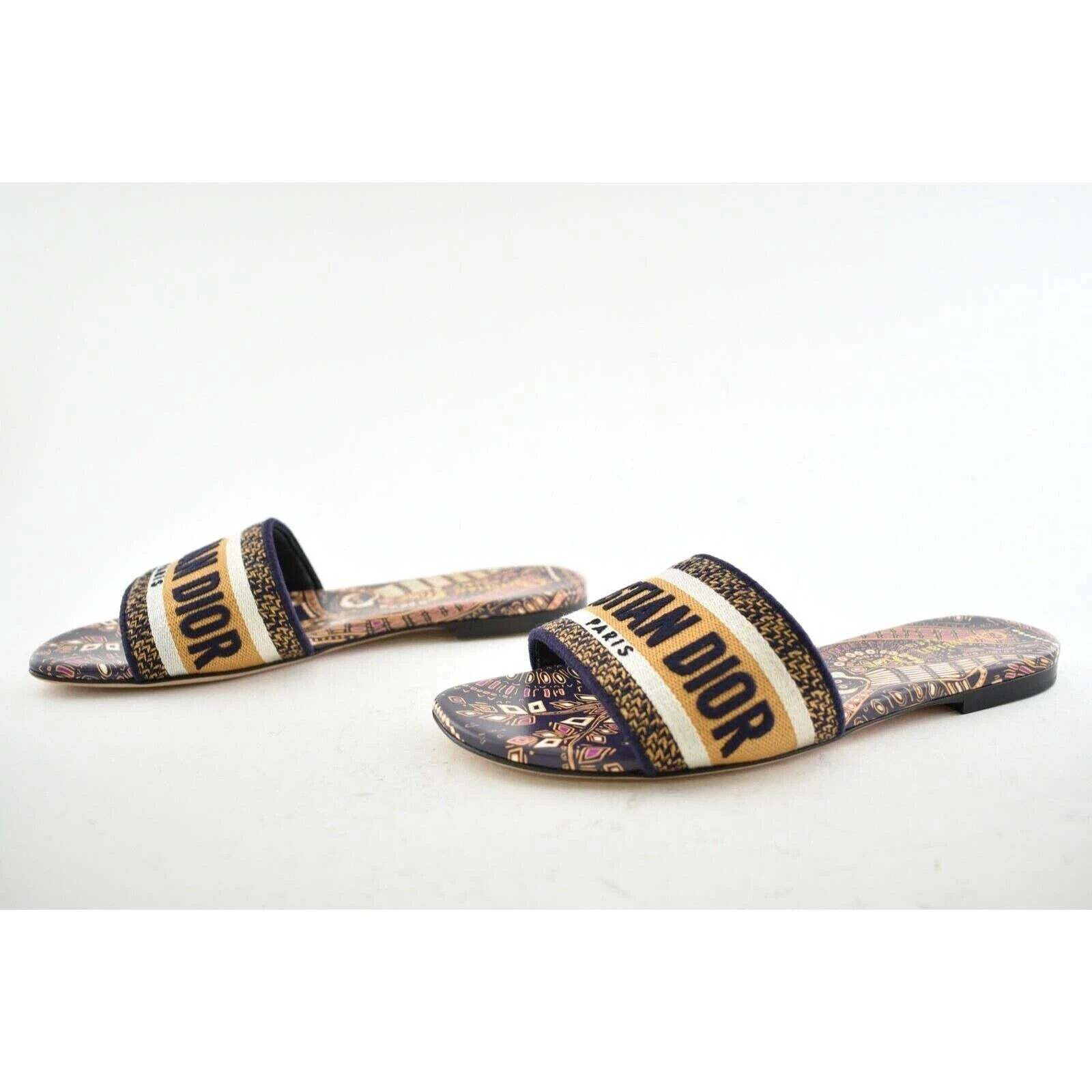 Dior Dway Animals Logo Slide Mule Flat Sandal 35 Size US 5 / IT 35 - 10 Thumbnail