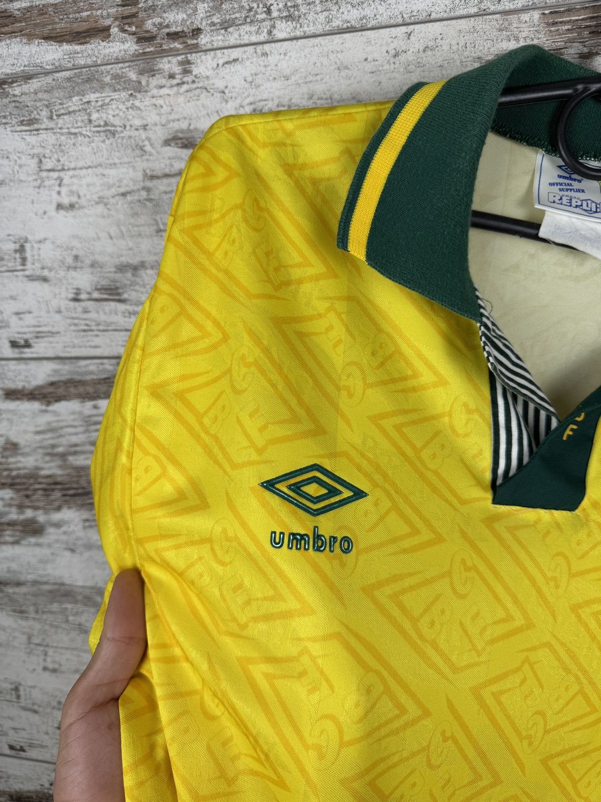 Home Vintage Umbro Brasil T-shirt soccer jersey Brazil tee