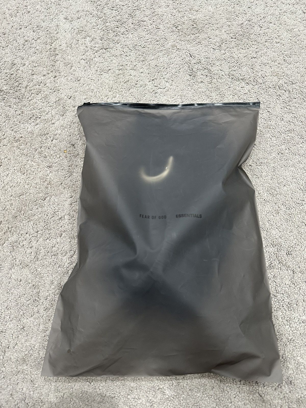Essentials Tech Nylon Relaxed Track Pant Size US 34 / EU 50 - 8 Thumbnail