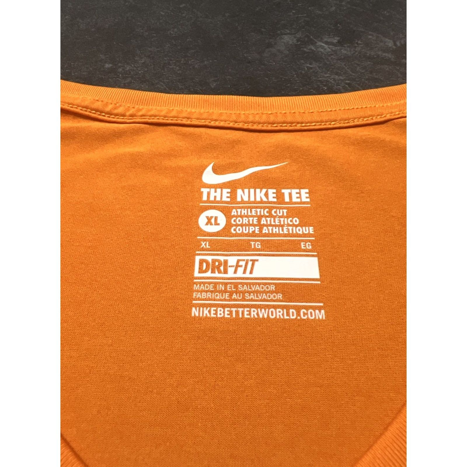 Nike VINTAGE Women’s Nike Dri-Fir Orange V Neck Shirt Size XL Size XL / US 12-14 / IT 48-50 - 7 Thumbnail
