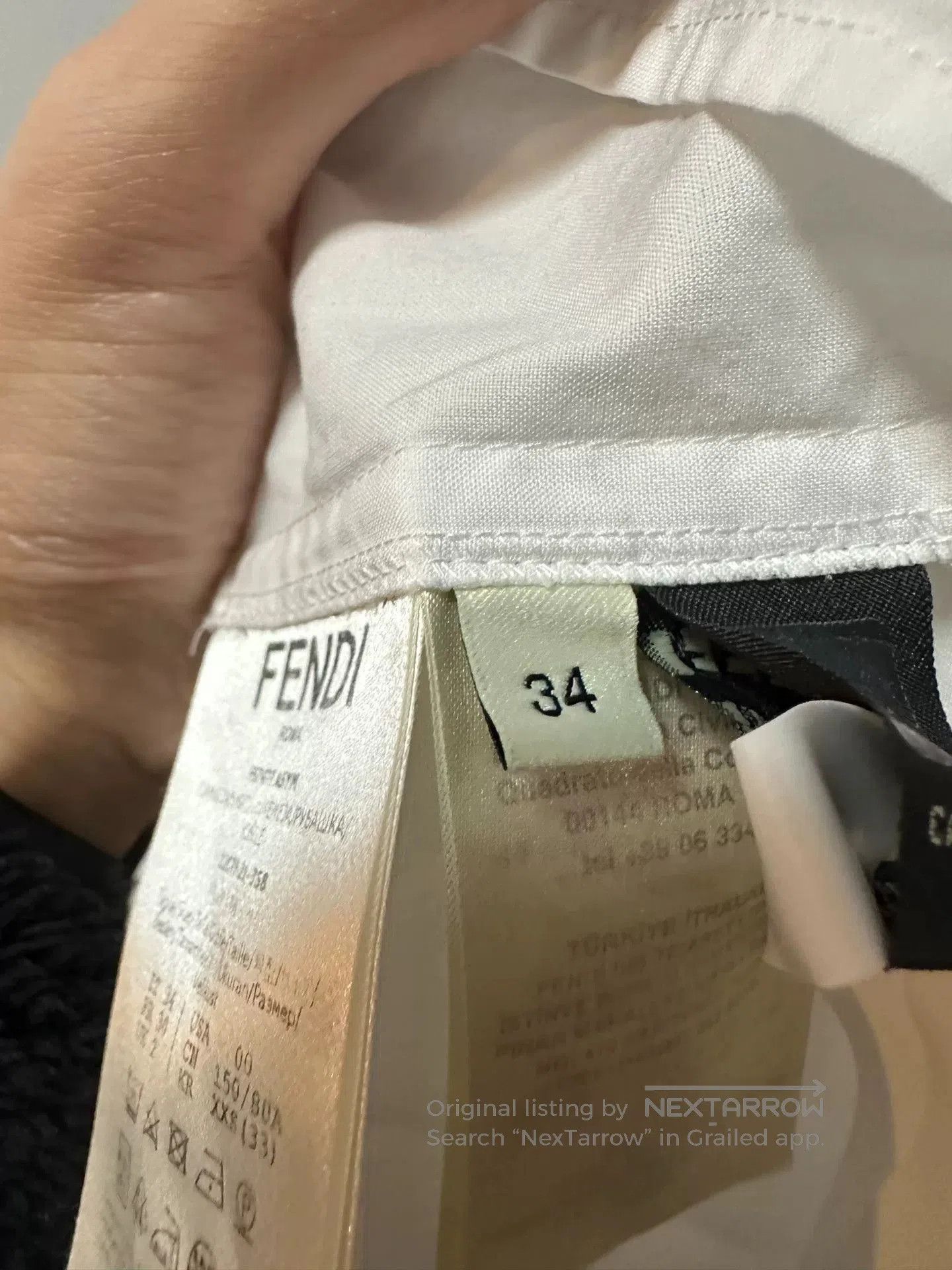 Fendi Fendi Chest Logo Shirt. Size S / US 4 / IT 40 - 5 Thumbnail