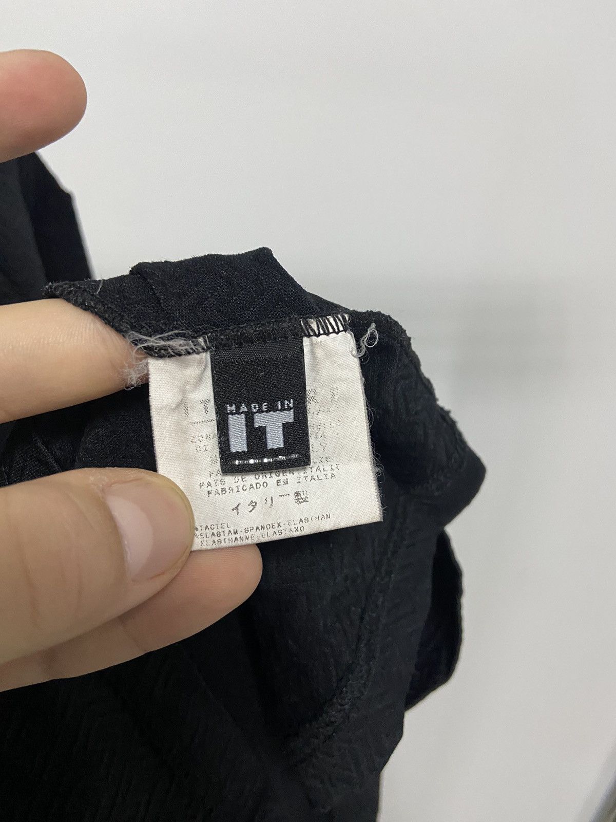 Versace Jeans Couture × Vintage Versace jeans couture Longsleeve Vintage patterns zip polo Size US M / EU 48-50 / 2 - 6 Thumbnail