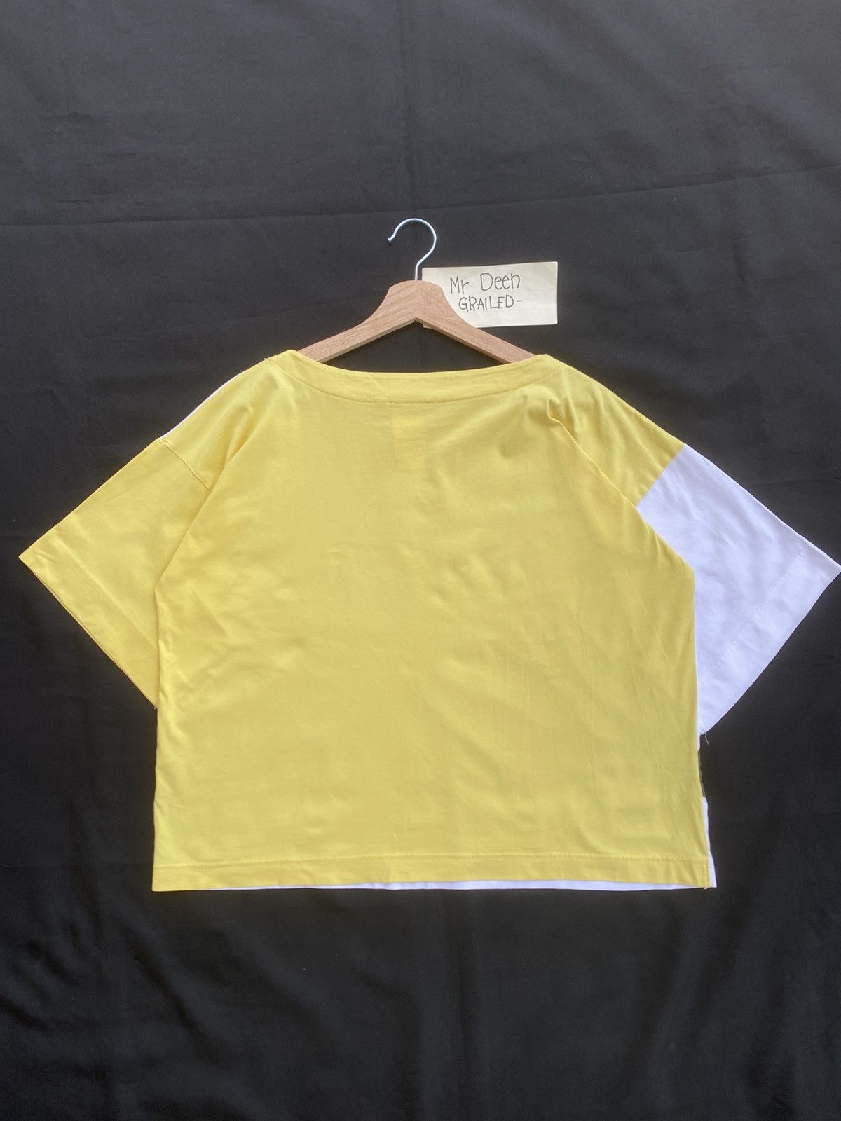 Marni Rare MARNI X Uniqlo Tshirt Size L / US 10 / IT 46 - 14 Thumbnail