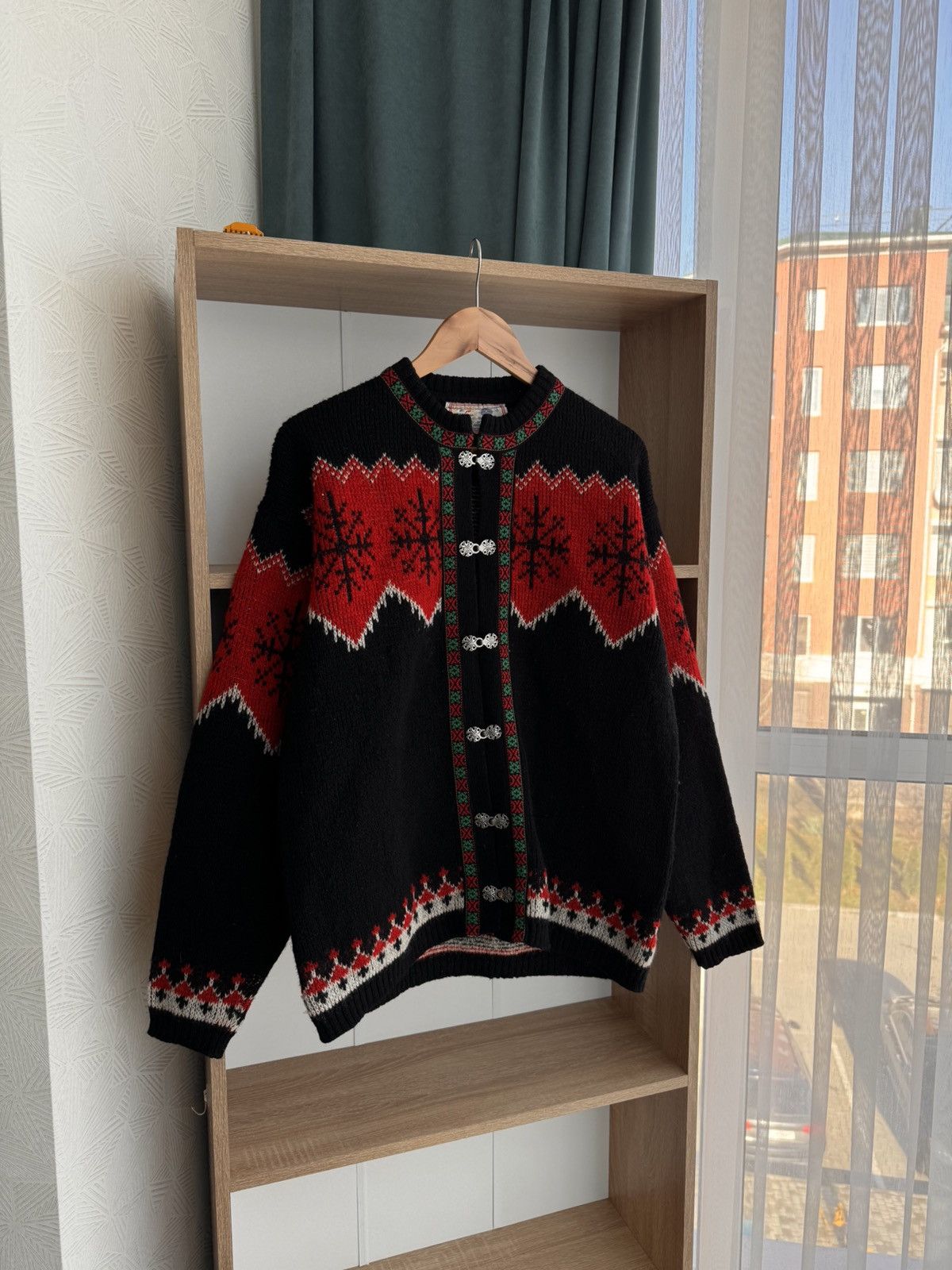 Dale Of Norway × Vintage Vintage Nordman Land of Midnightsun 80’s Wool Clasps Sweater Size US L / EU 52-54 / 3 - 3 Thumbnail