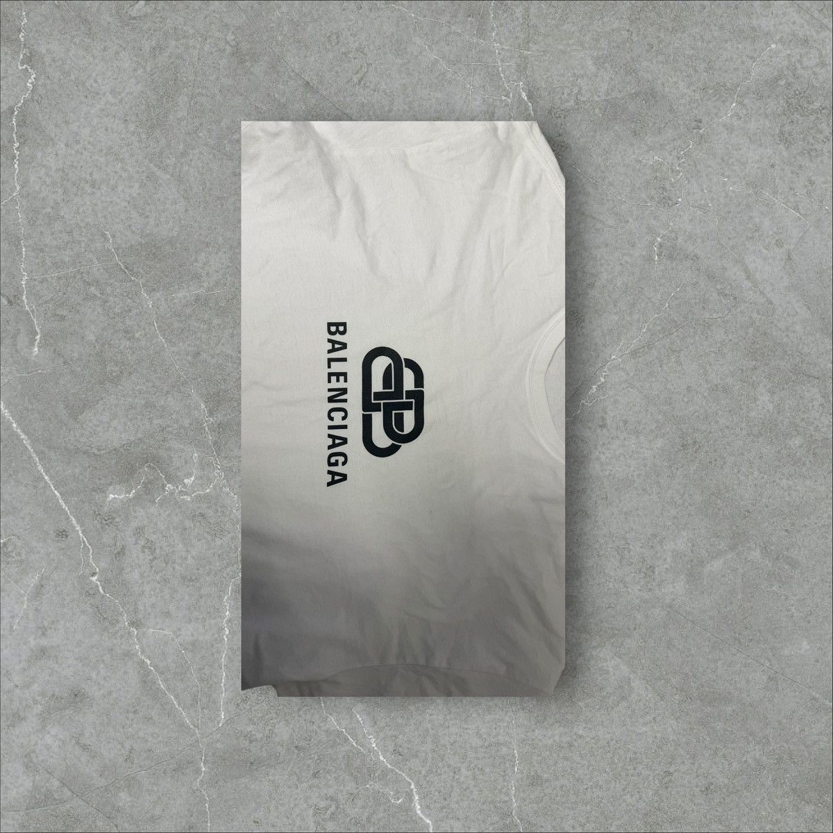 Balenciaga Balenciaga lock up logo short sleeved T-shirt Size US S / EU 44-46 / 1 - 4 Thumbnail