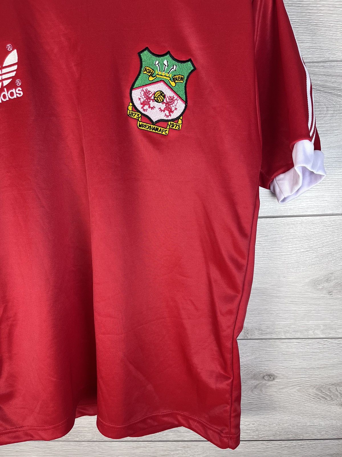 Adidas WREXHAM 1980 HOME RARE VINTAGE JERSEY RETRO FOOTBALL SHIRT Size US M / EU 48-50 / 2 - 3 Thumbnail