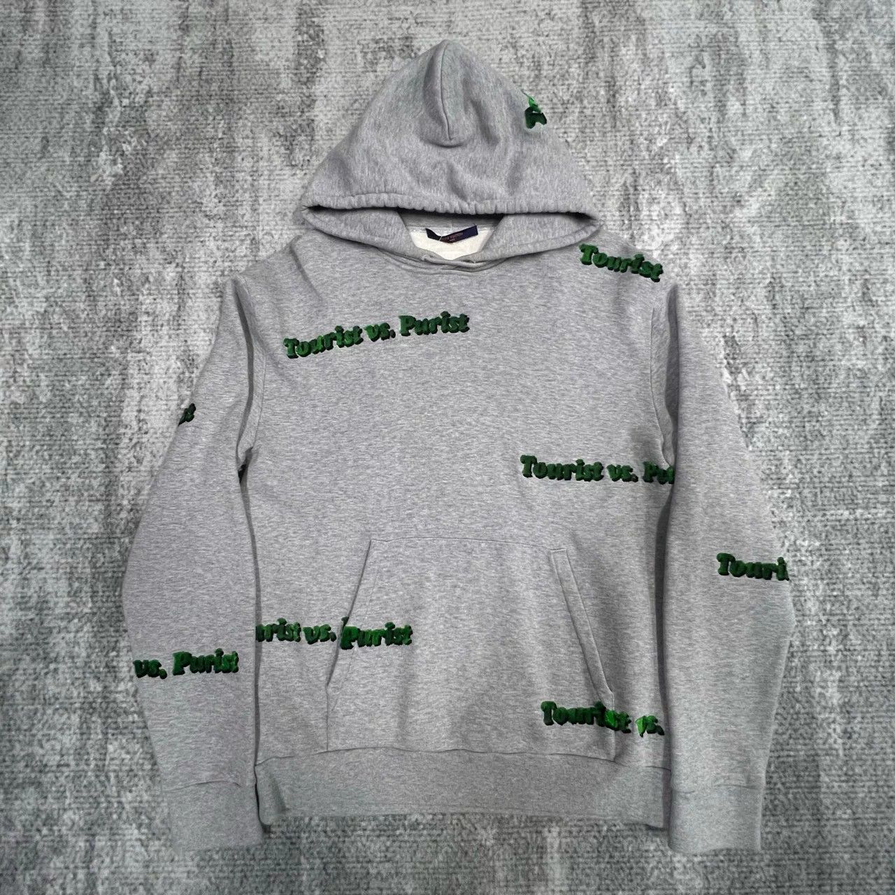 Louis Vuitton LV Flocked Graphic Hoodie L New Tried Once Size US L / EU 52-54 / 3 - 1 Thumbnail