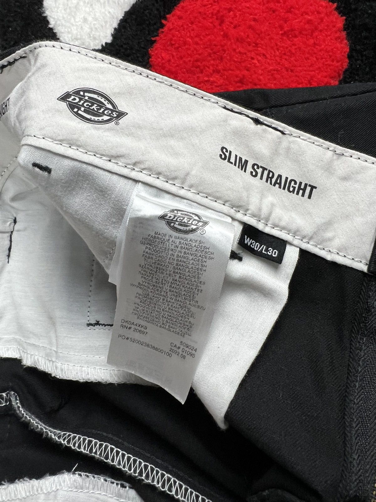 Vintage Y2K Dickies Slim Straight Skateboarding Pants Size 30" / US 8 / IT 44 - 7 Thumbnail