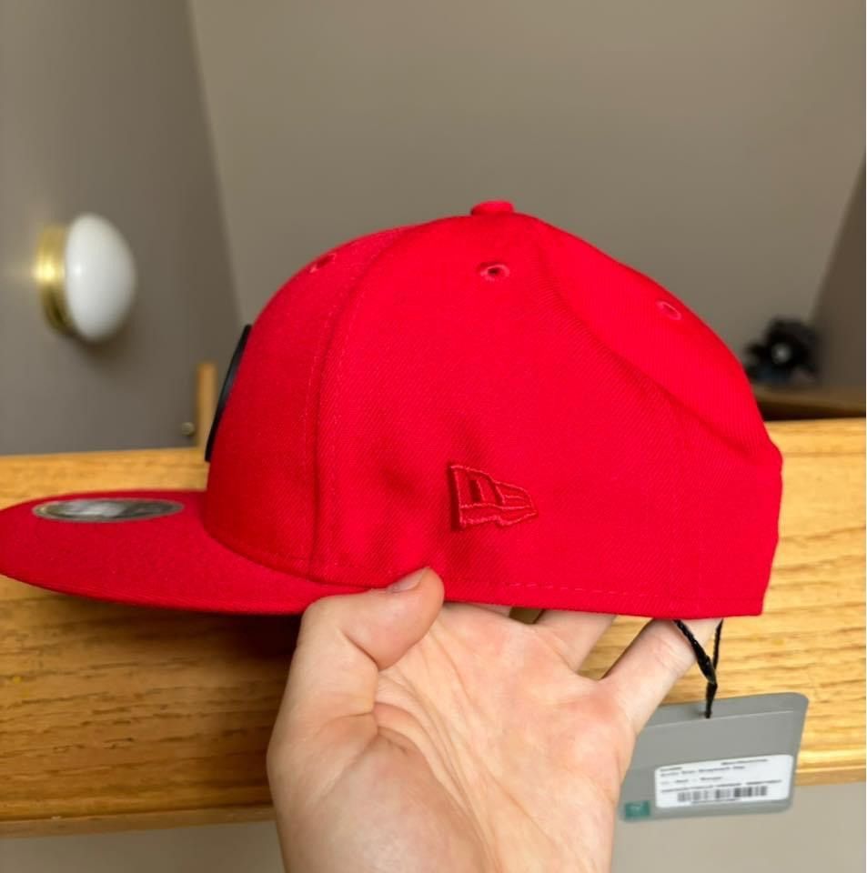 Canada Goose Canada Goose Badge Logo Hat Size ONE SIZE - 2 Thumbnail