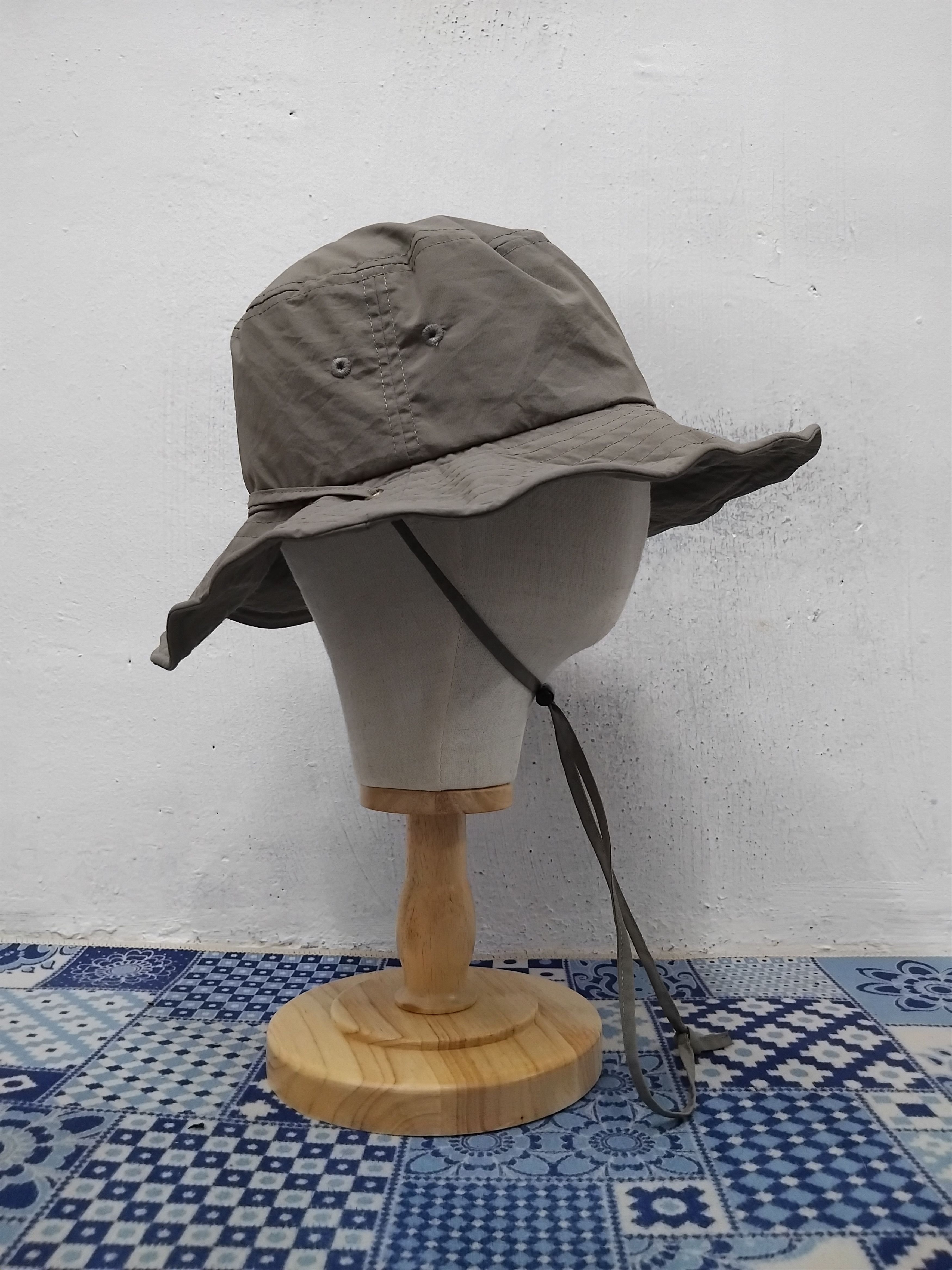 Japanese Brand Unbranded grey colour streetwear hunter hat Size 38 - 5 Thumbnail