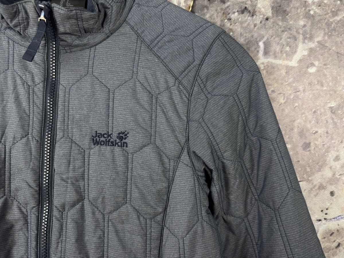 Jack Wolfskin Women’s Jack Wolfskin 3in1 System Microguard Jacket Regular Size S / US 4 / IT 40 - 19 Thumbnail