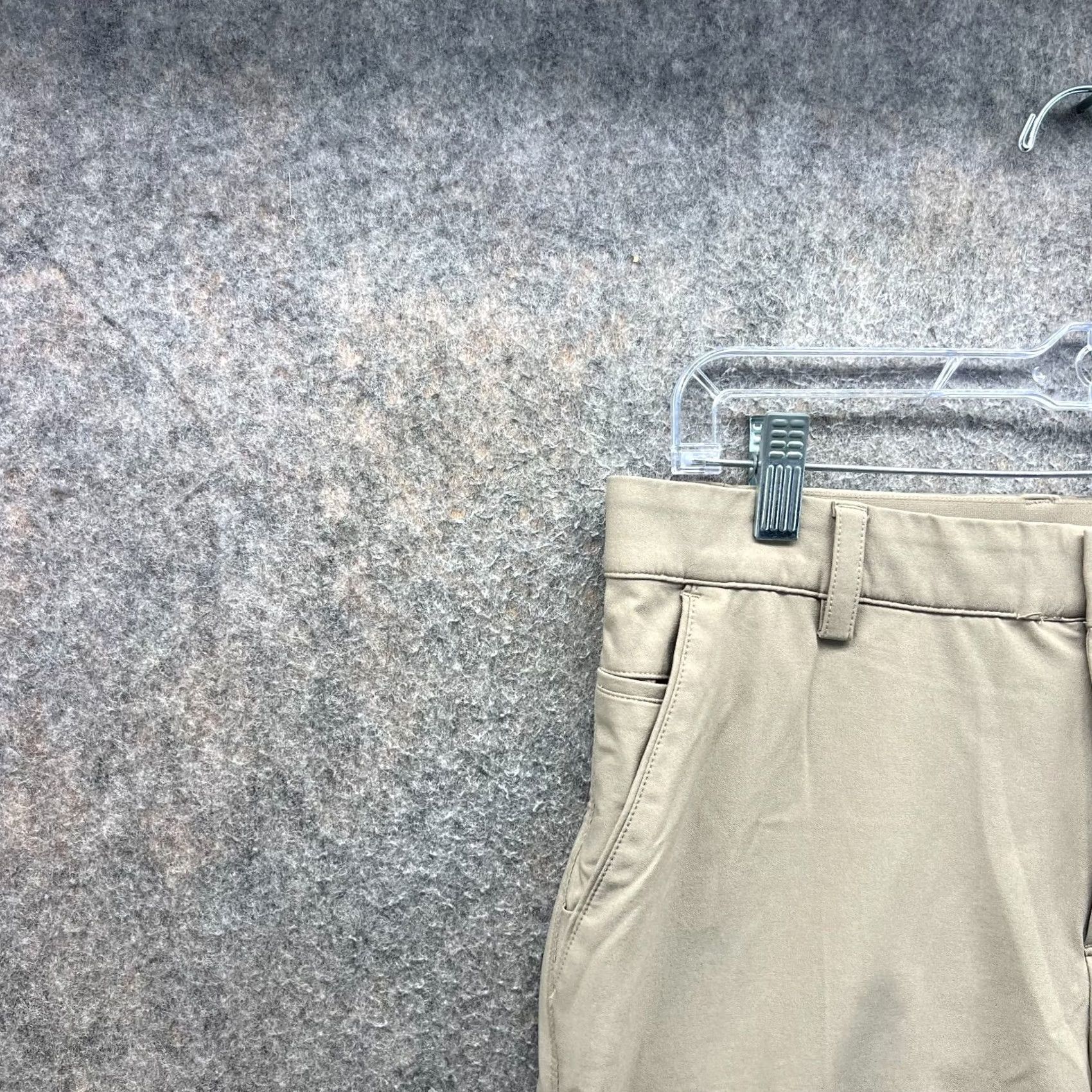 Vintage Greg Norma Shorts Mens 32 Beige Chino Flat Front Tan Khaki Stretch Golf Golfer Casual Business Travel Size US 32 / EU 48 - 6 Thumbnail