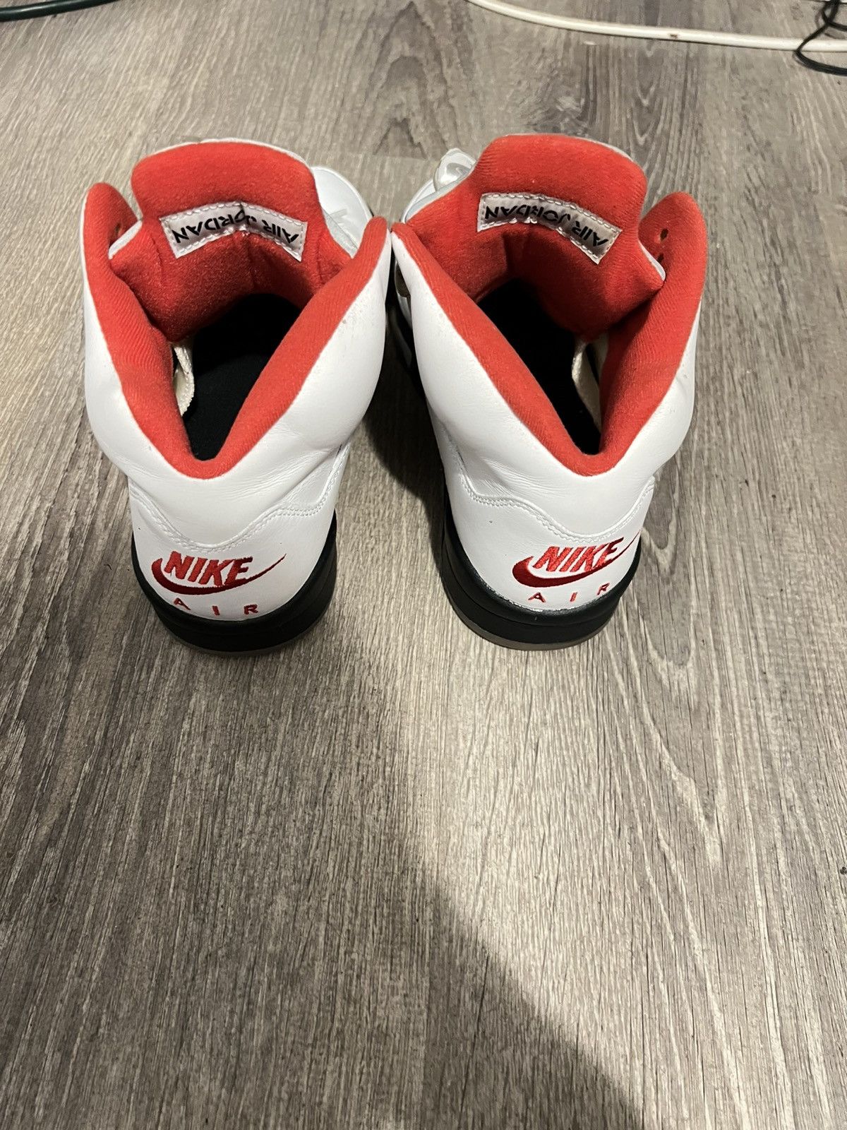 Jordan Brand Air Jordan 5 retro White Fire Red 2020 Size US 8.5 / EU 41-42 - 2 Thumbnail