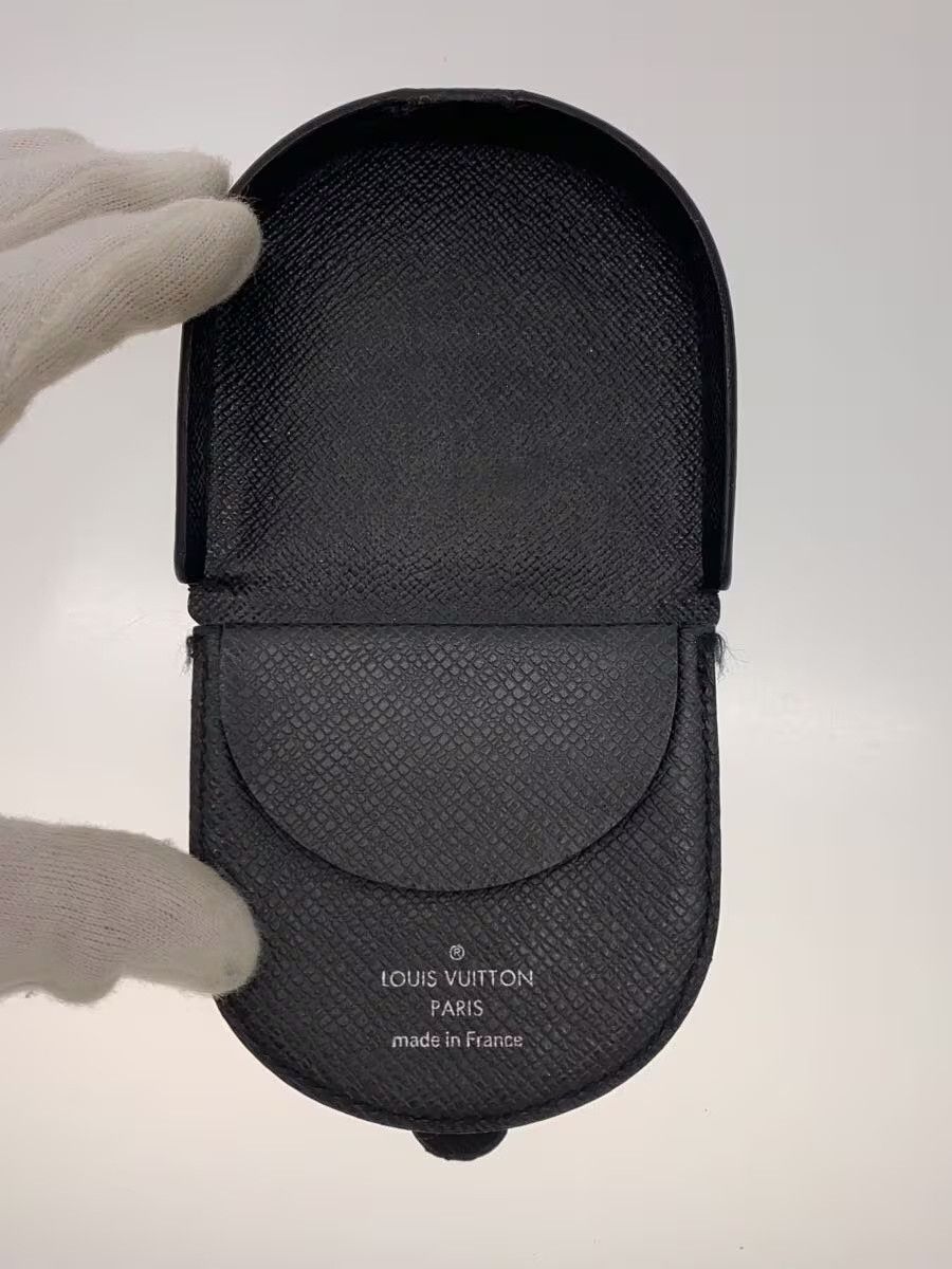 Louis Vuitton Louis Vuitton Taiga Porte Monet Cuvette Black Size ONE SIZE - 4 Thumbnail
