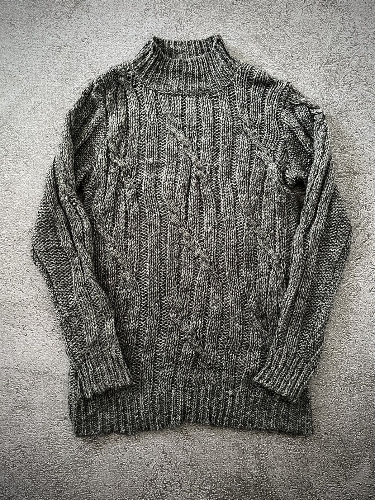 GOSTAR DE FUGA GOSTAR DE DUGA WITH CROSS STITCH KNITWEAR Size US M / EU 48-50 / 2 - 1 Thumbnail