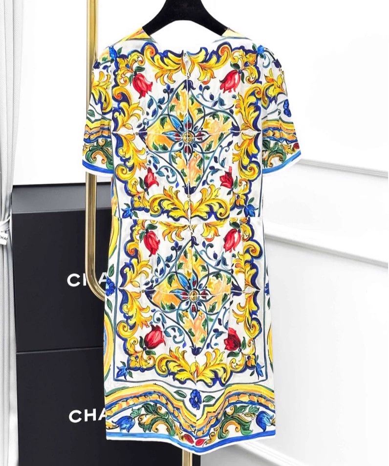 Dolce & Gabbana DG authentic dress IT 42 Size M / US 6-8 / IT 42-44 - 2 Thumbnail