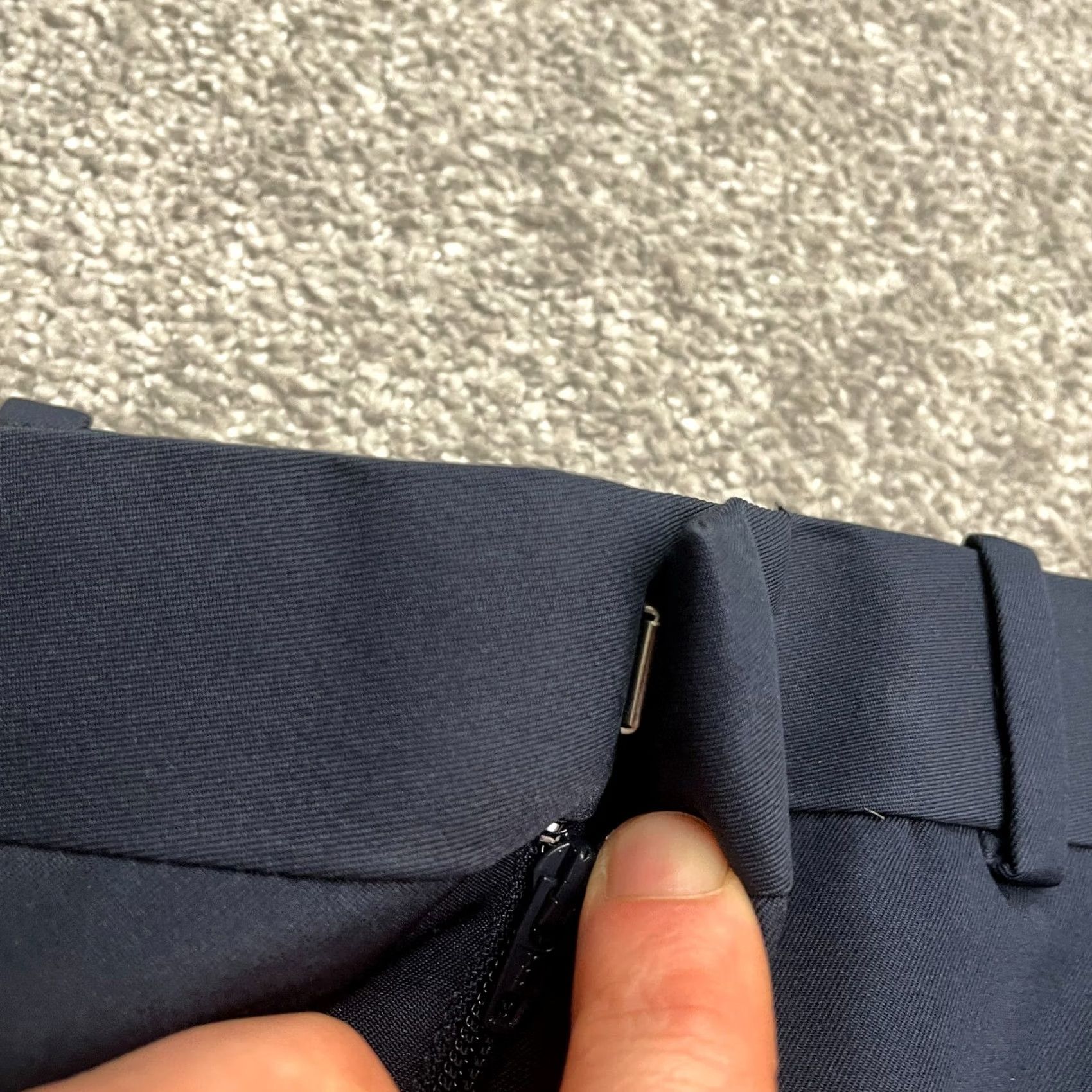 Perry Ellis Perry Ellis Portfolio Dress Pants Mens 34x29 Navy Blue Straight Leg Flat Front Size US 34 / EU 50 - 5 Thumbnail