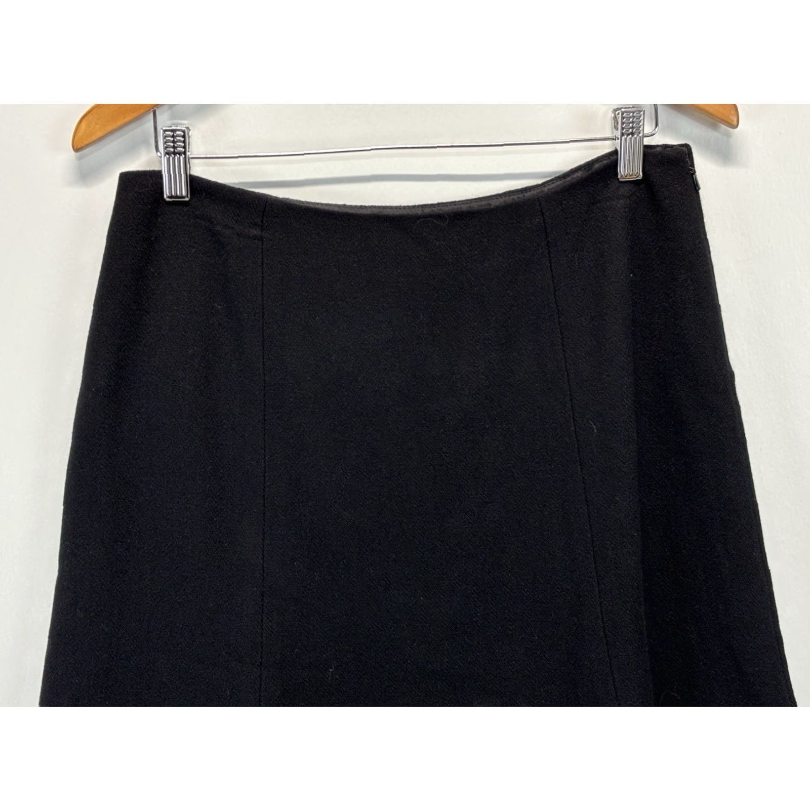 Chaps VINTAGE Chaps Skirt A-Line Womens Sz 8 Black Wool Lined Knee Length Career Academia Old$ Pre-owned Good Size 30" / US 8 / IT 44 - 2 Thumbnail