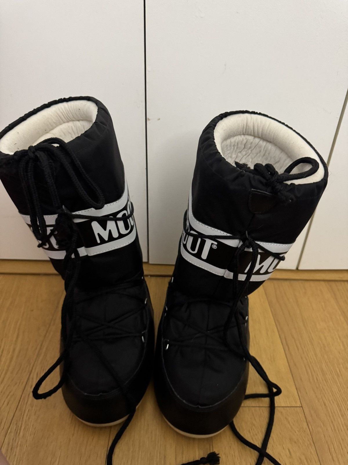 Moon Boot Moon Boot black nylon snow boots Size US 9 / IT 39 - 4 Thumbnail