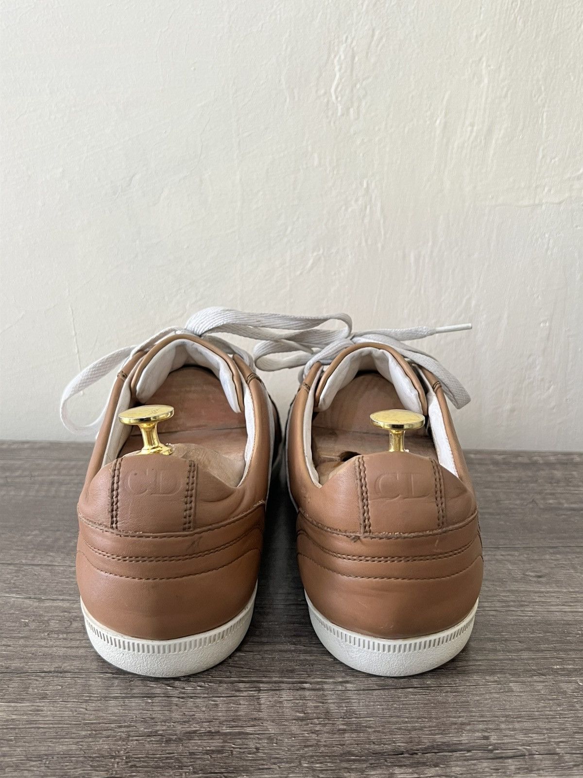 Dior DIOR B01 INSPIRED LOW-TOPS IN TAN/WHITE 🤎 Size US 8 / EU 41 - 8 Thumbnail