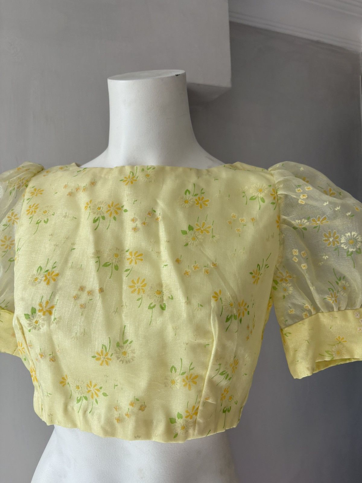 Vintage Antique blouse Size M / US 6-8 / IT 42-44 - 9 Thumbnail