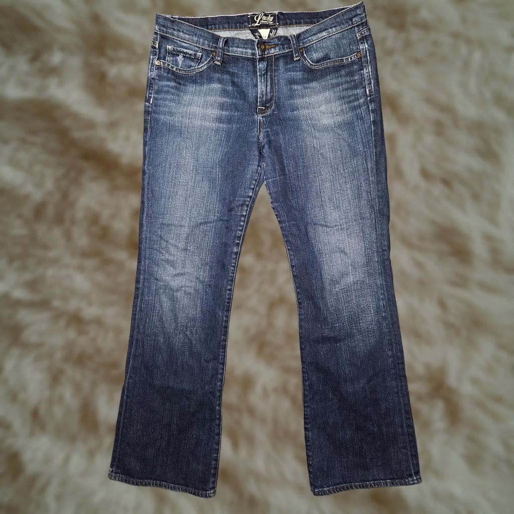 Lucky Brand Lucky Brand Jeans Womens 14 x 32 Blue Sweet N Low Bootcut Stretch Denim Stark Jeans Women Regular 14 32 Blue Boots Cut 5-Pocket Logo City Preppy Size 36" / US 14 / IT 50 - 1 Thumbnail