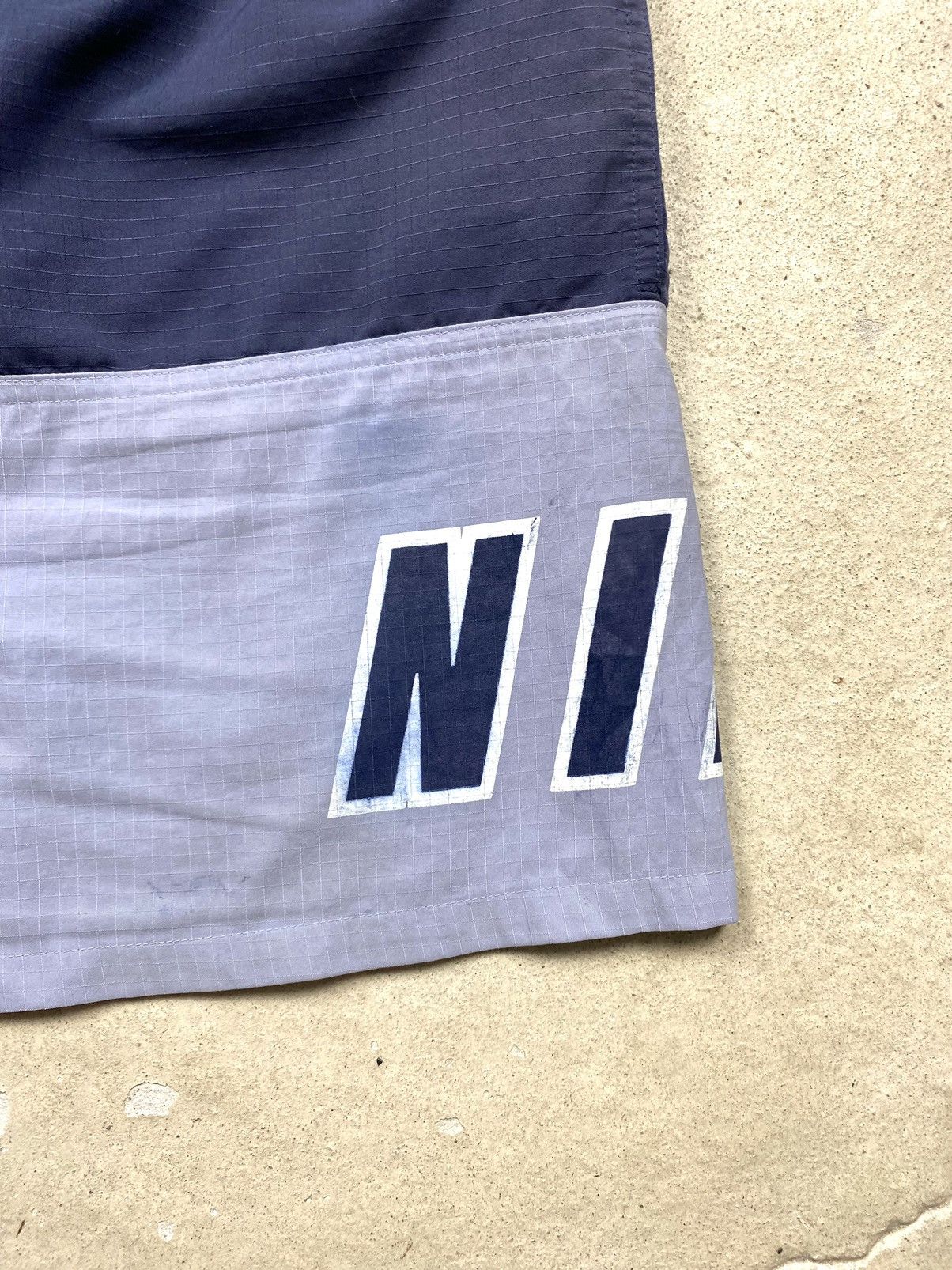 Nike Vintage 1990’s Nike Shorts Big Logo Tn Zm 95 97 Hype Y2K Size US 36 / EU 52 - 6 Thumbnail