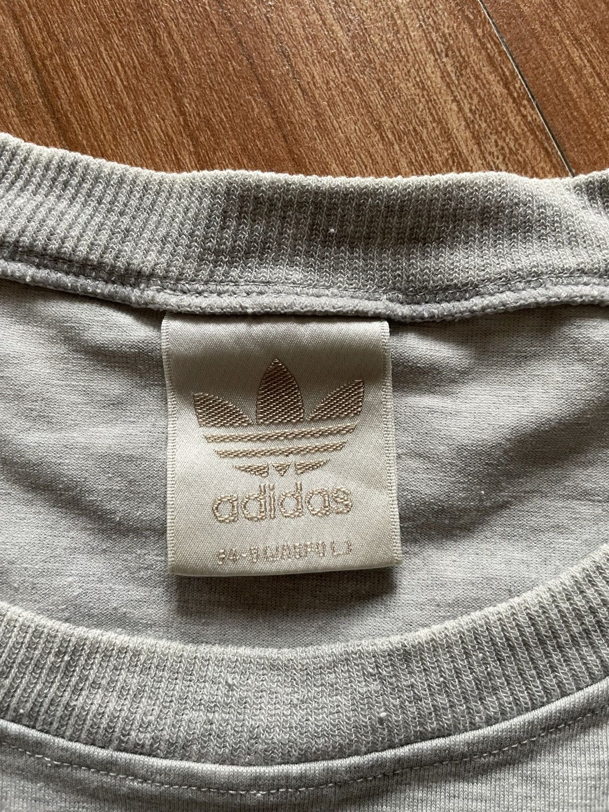 Adidas Vintage Adidas Grey Tag Sweater Size US L / EU 52-54 / 3 - 4 Thumbnail