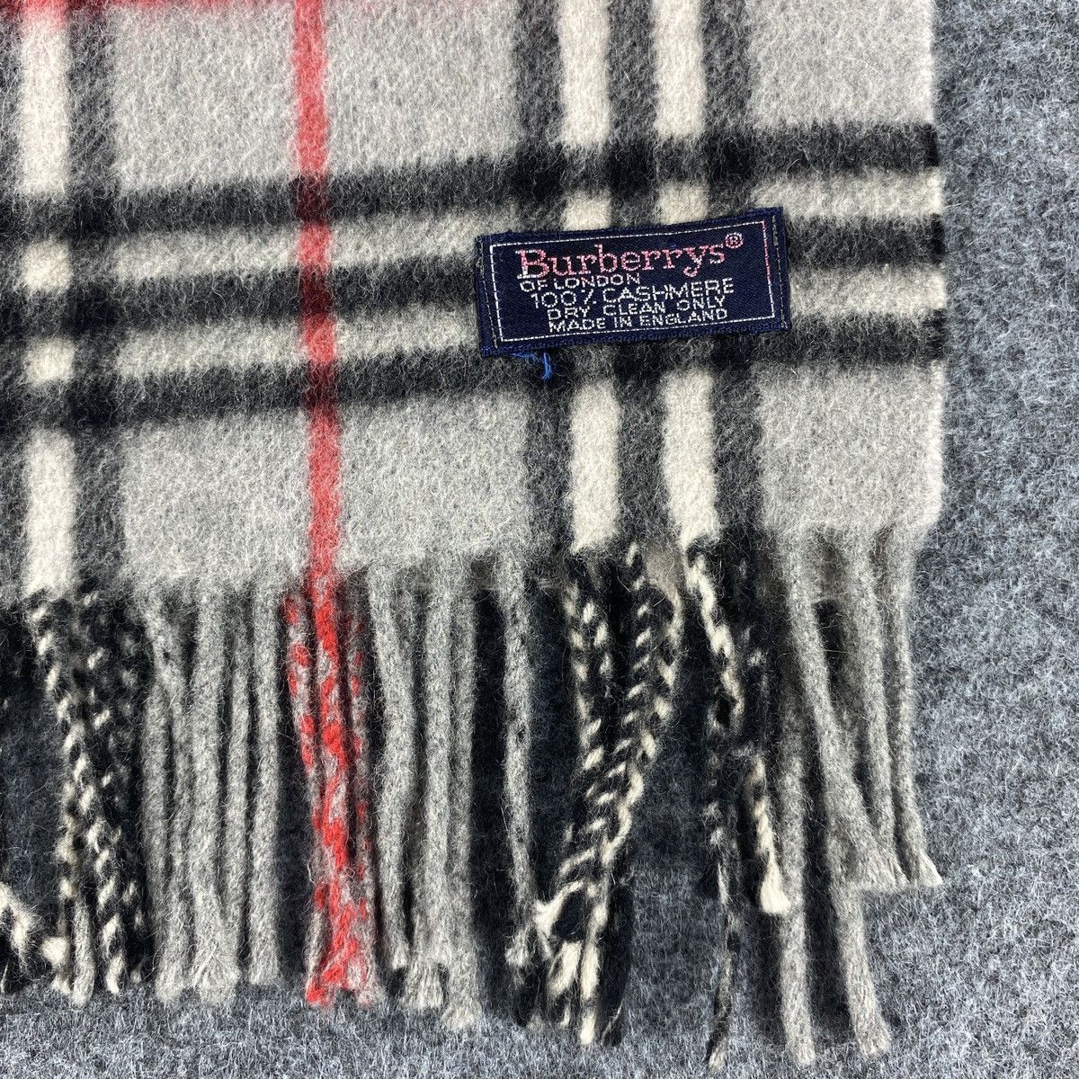 Burberry × Vintage Burberrys Scarf # Muffler # Neckwear # D675 Size ONE SIZE - 3 Thumbnail