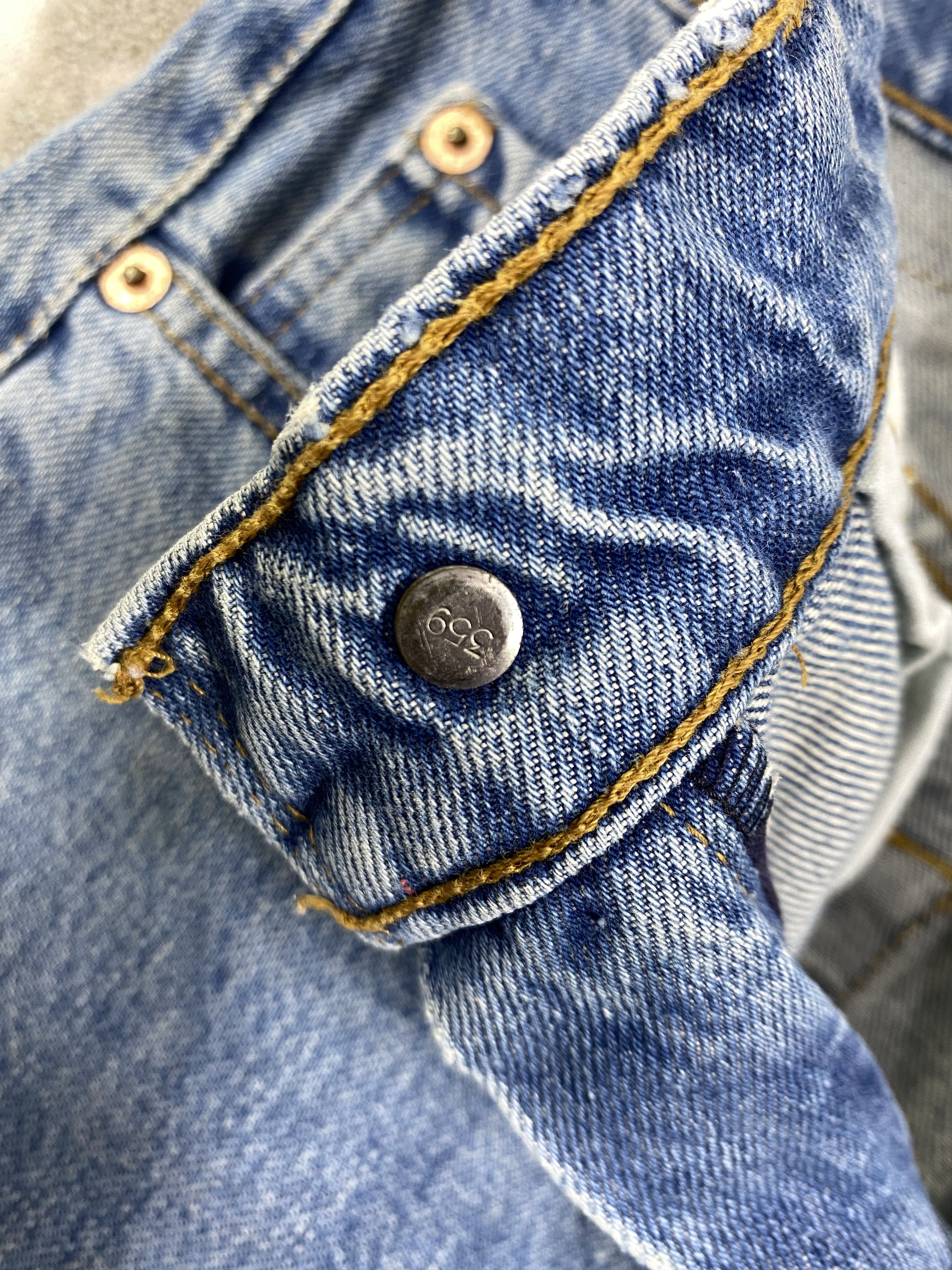 Levi's Blue Vintage Levi's 519 Jeans 27x31 Denim -JN1055 Size US 27 - 7 Thumbnail
