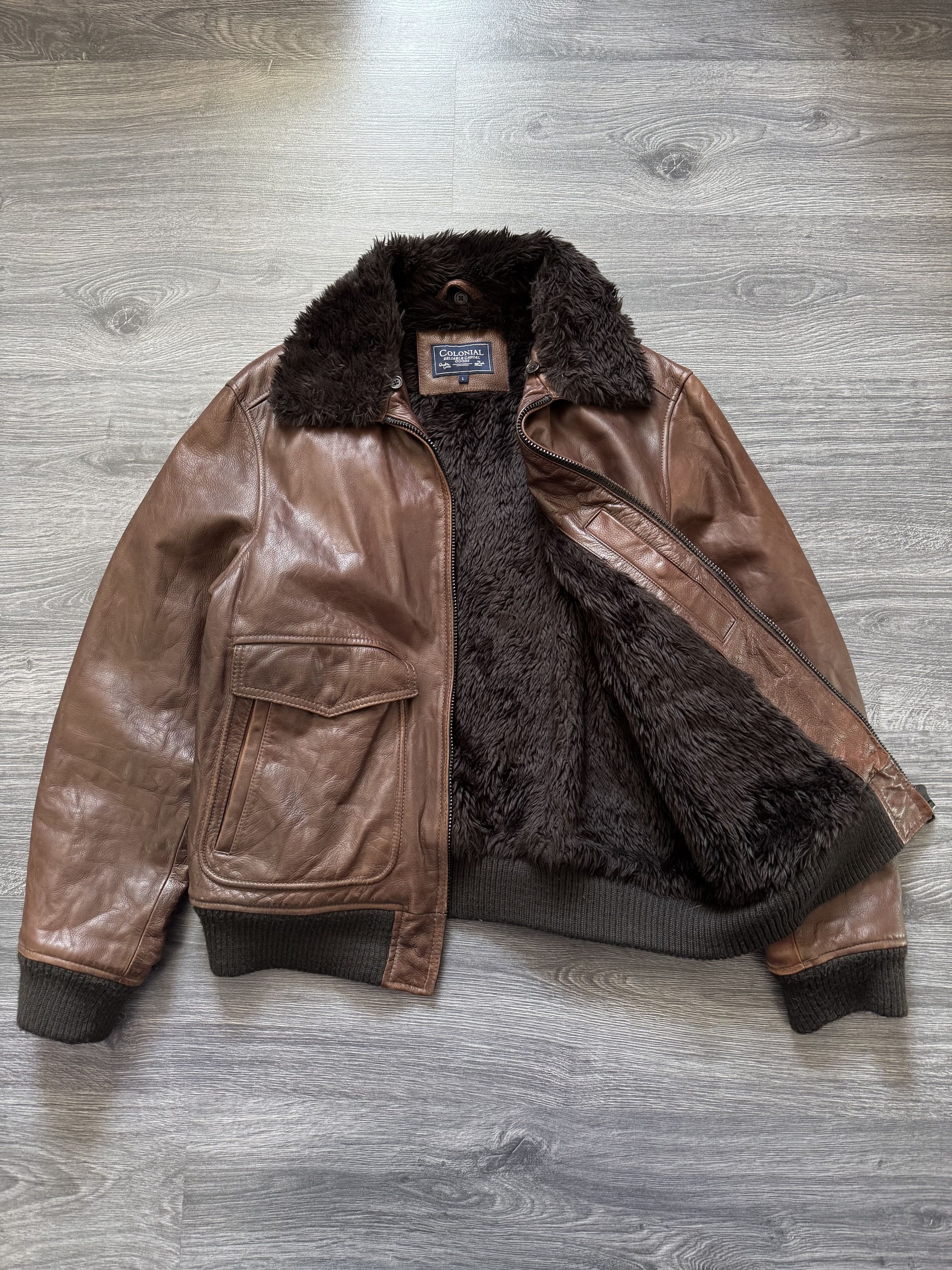 Leather Vintage A2 Leather Bomber Jacket with Faux Fur Lining Size US L / EU 52-54 / 3 - 11 Thumbnail