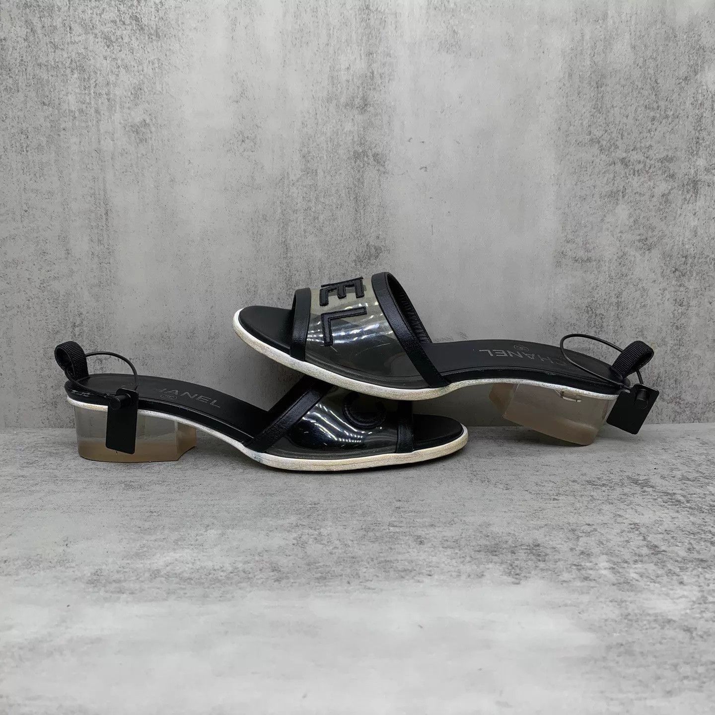 Chanel Chanel Black Transparent Sandals 38.5EU 98new Size US 8 / IT 38 - 2 Thumbnail