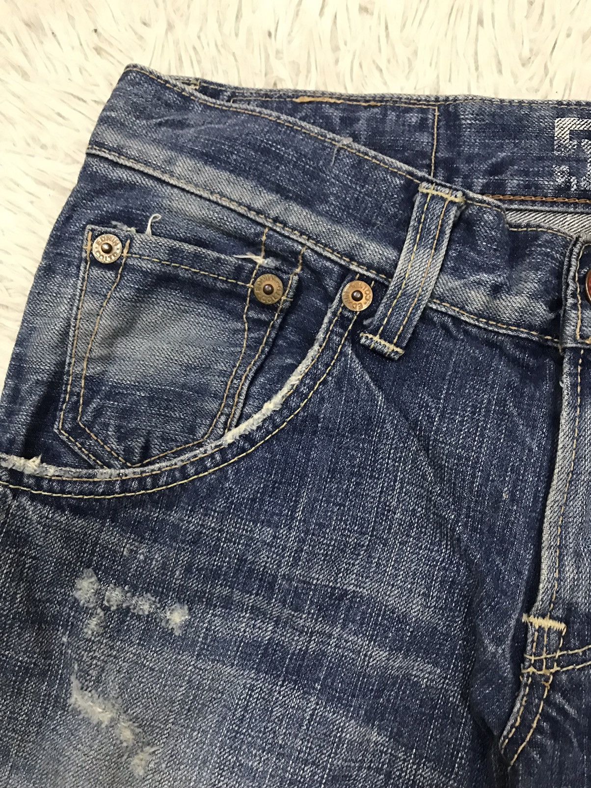 Edwin Vintage Edwin Lot 503 Bluetrip Distressed Design Flare Jeans Size US 30 / EU 46 - 7 Thumbnail