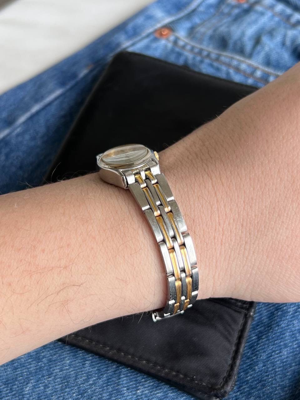 Japanese Brand × Vintage Vintage Gold/Chrome Japanese style futuristic Watch Japan Size ONE SIZE - 7 Thumbnail