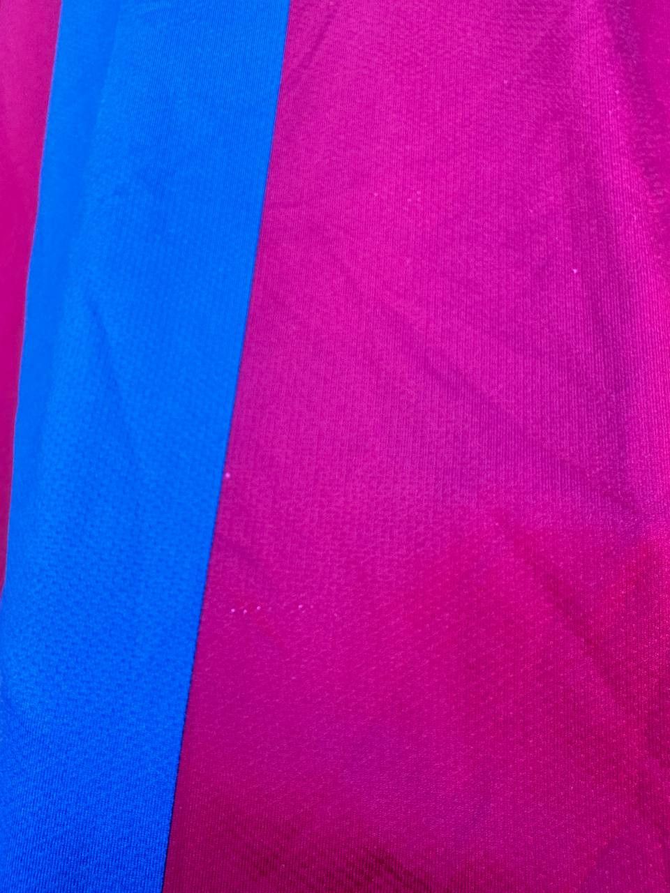 Vintage VINTAGE BARCELONA NIKE FOOTBALL HOME JERSEY Size US M / EU 48-50 / 2 - 5 Thumbnail