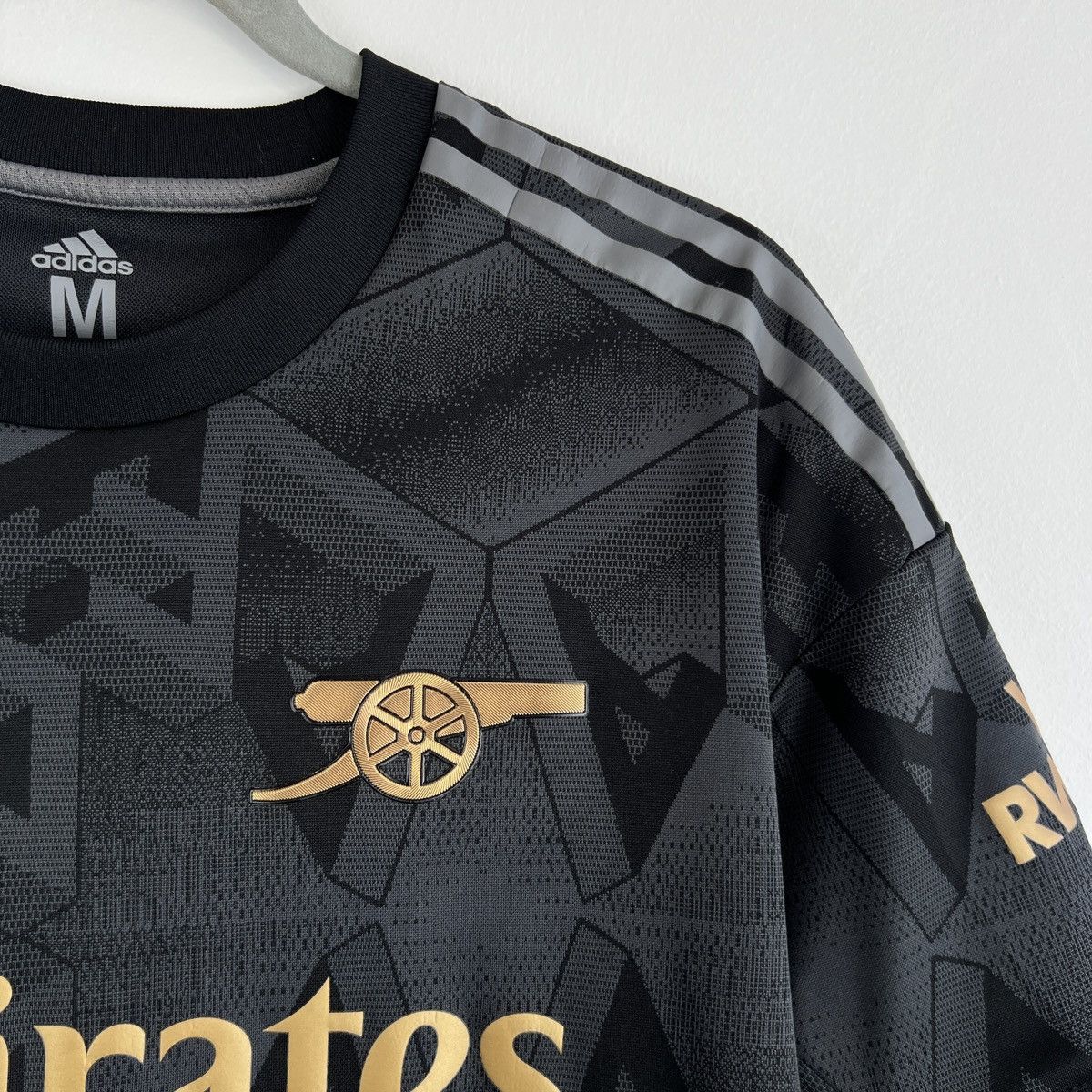 Adidas Arsenal Authentic Adidas HEAT.RDY Away Jersey 2022/2023 Size US M / EU 48-50 / 2 - 3 Thumbnail