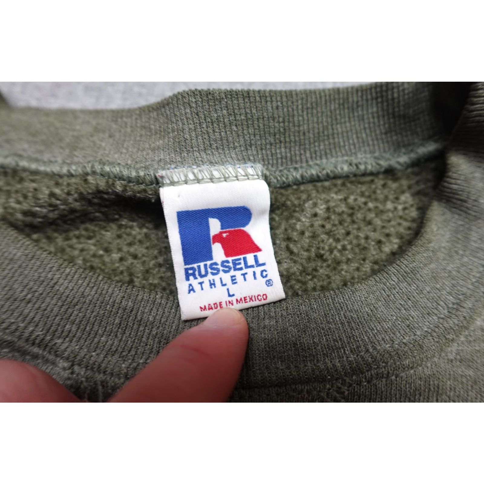 Russell Athletic VINTAGE Russell Athletic Crewneck Mens Large Green Fleece Pullover Sweatshirt Size US L / EU 52-54 / 3 - 2 Thumbnail