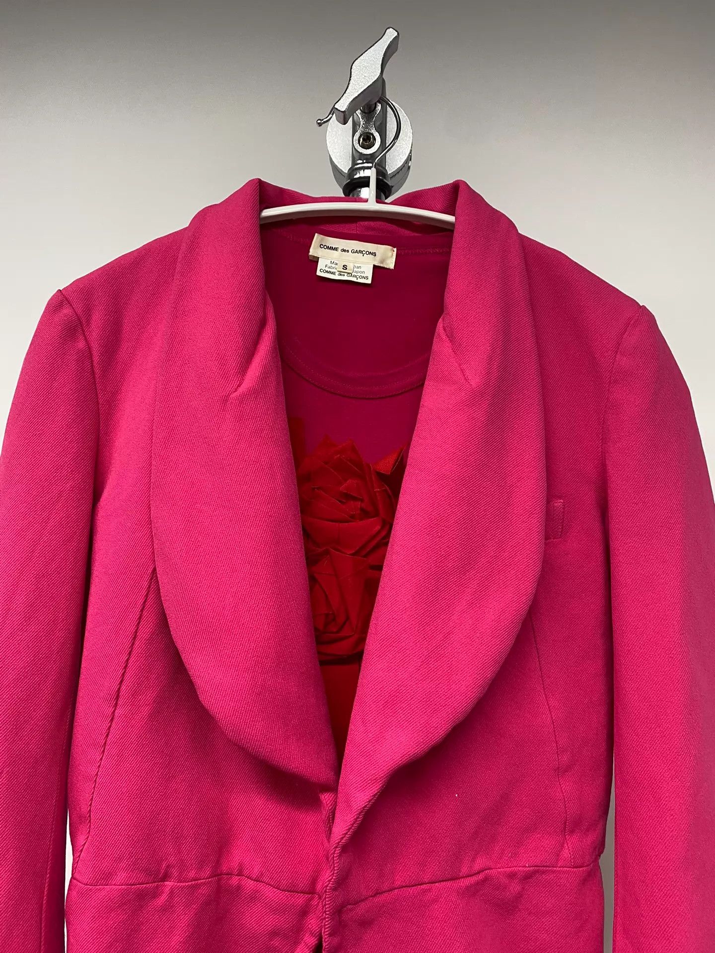 Comme des Garcons Comme des Garcons Heart Neck Fuchsia Blazer Size S / US 4 / IT 40 - 5 Thumbnail