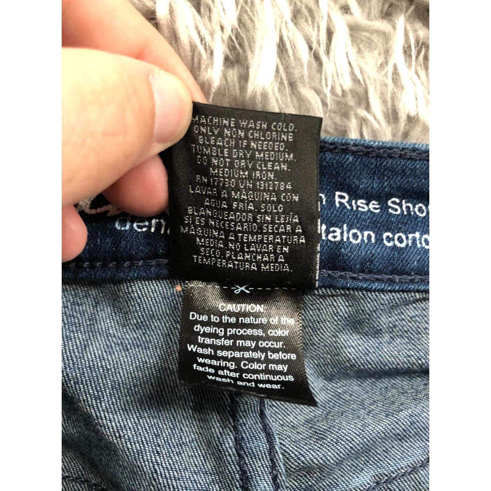 Mossimo Mossimo Shorts Womens Size 0 Dark Wash Blue Denim Mid Rise 5-Pocket Casual Jean Shorts Womens Mossimo Blue Denim Shorts Size 25" / US 0 / IT 36 - 8 Thumbnail