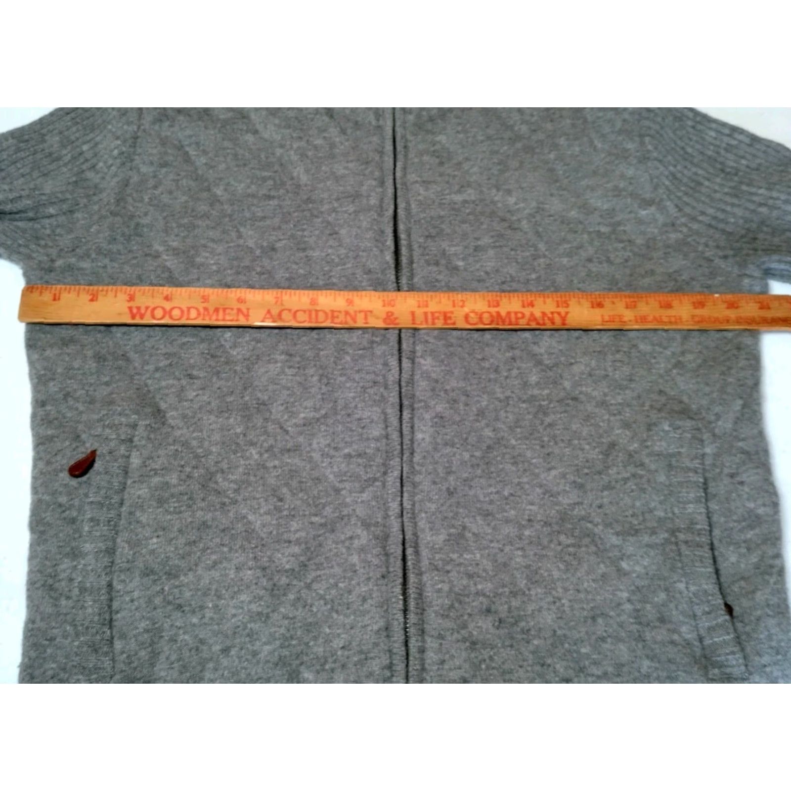 Vintage VINTAGE Maker & Co. Cardigan Sweater M Gray Extra Fine Merino Wool Quilted Slim Fit Mens Size US M / EU 48-50 / 2 - 3 Thumbnail
